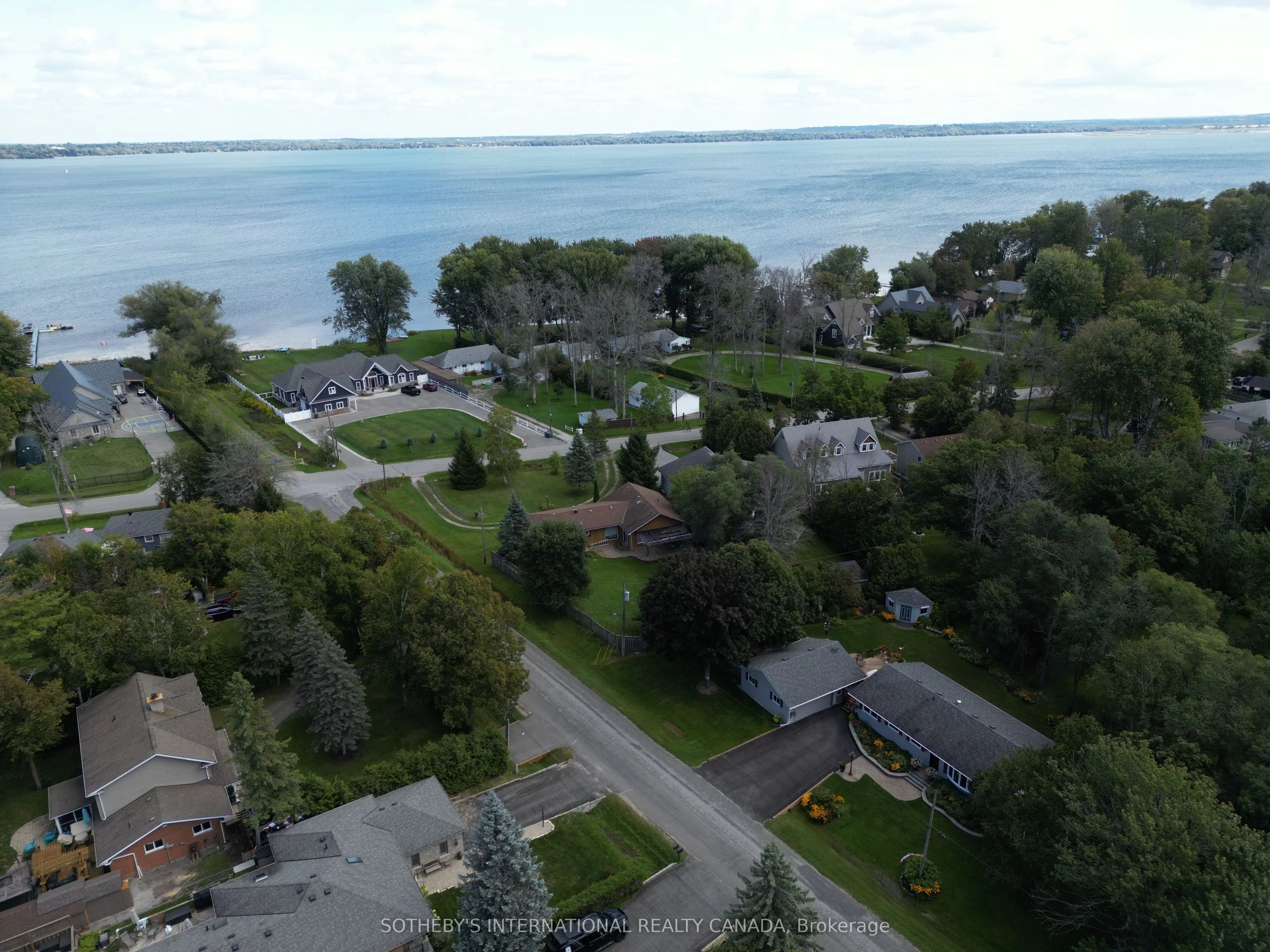 1120 North Shore Drive