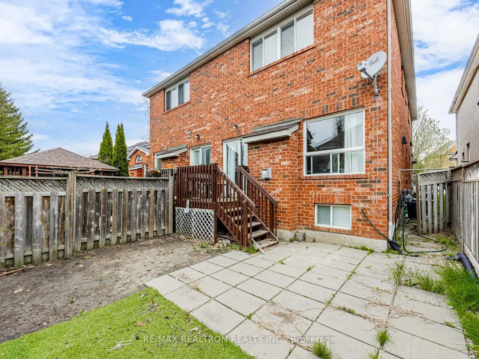 27 Tuscana Boulevard