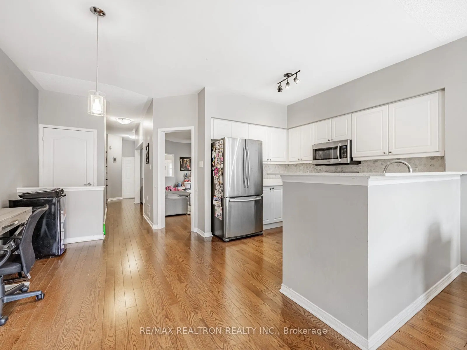 27 Tuscana Boulevard