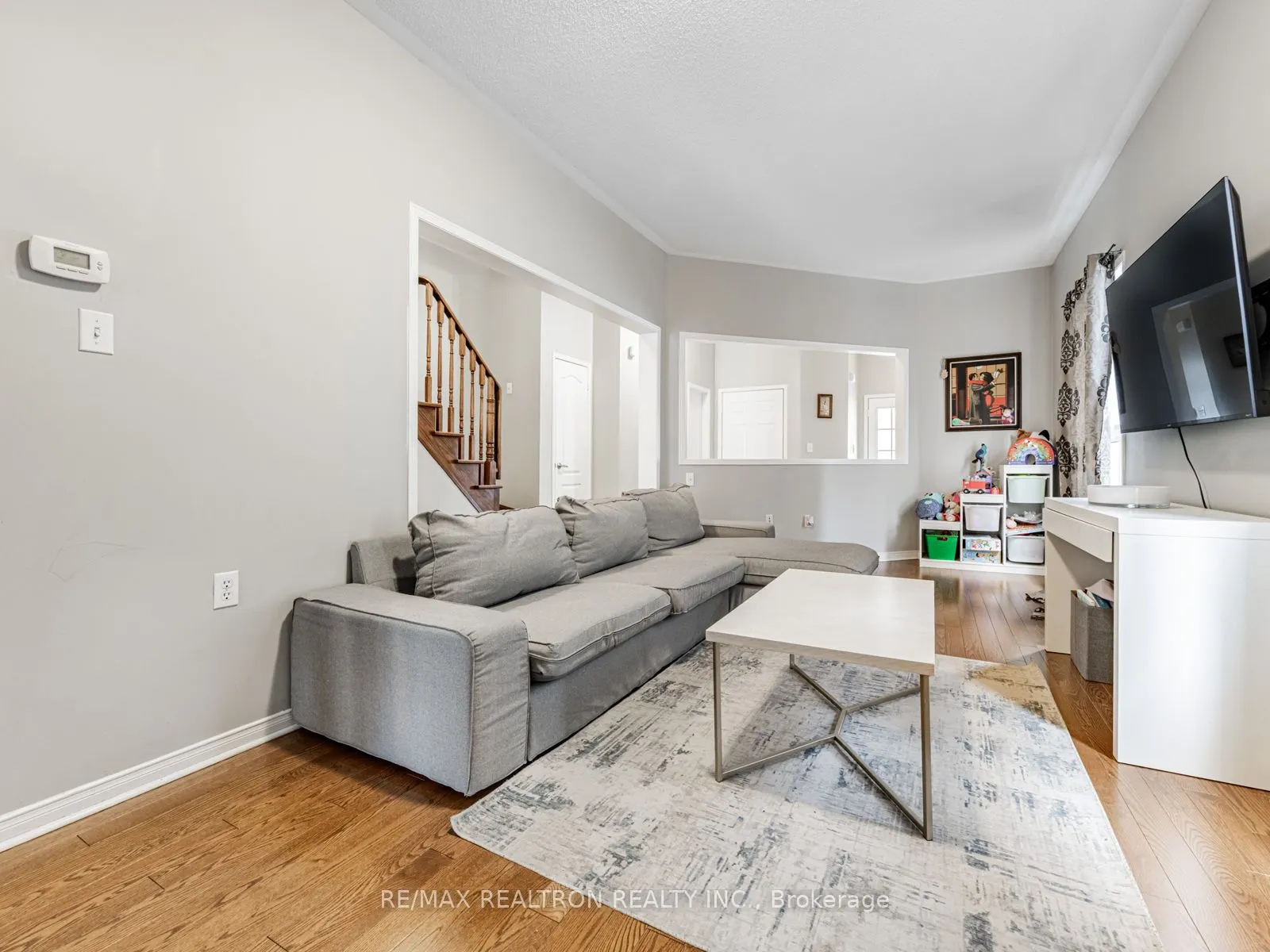 27 Tuscana Boulevard