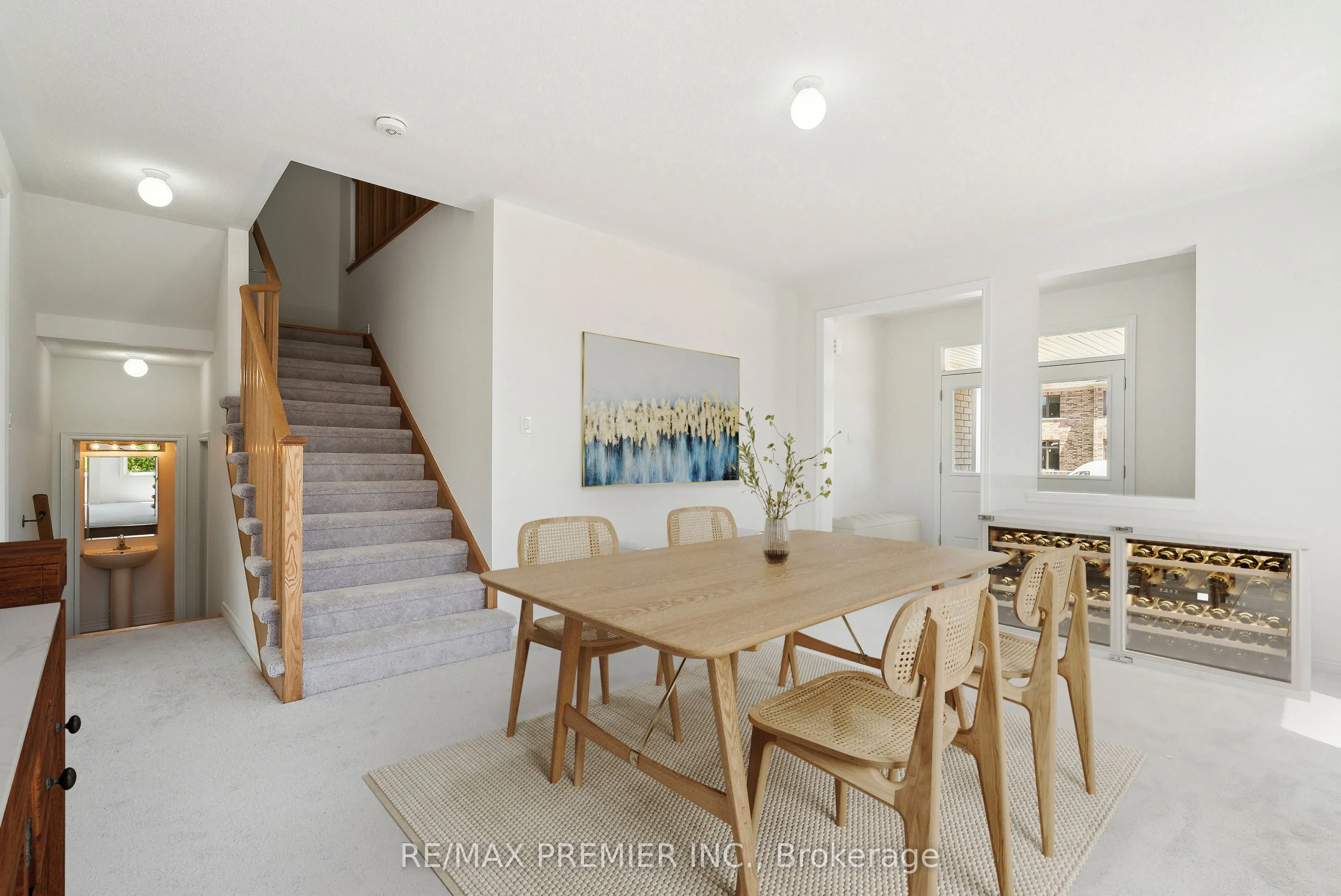 52 Baycroft Boulevard