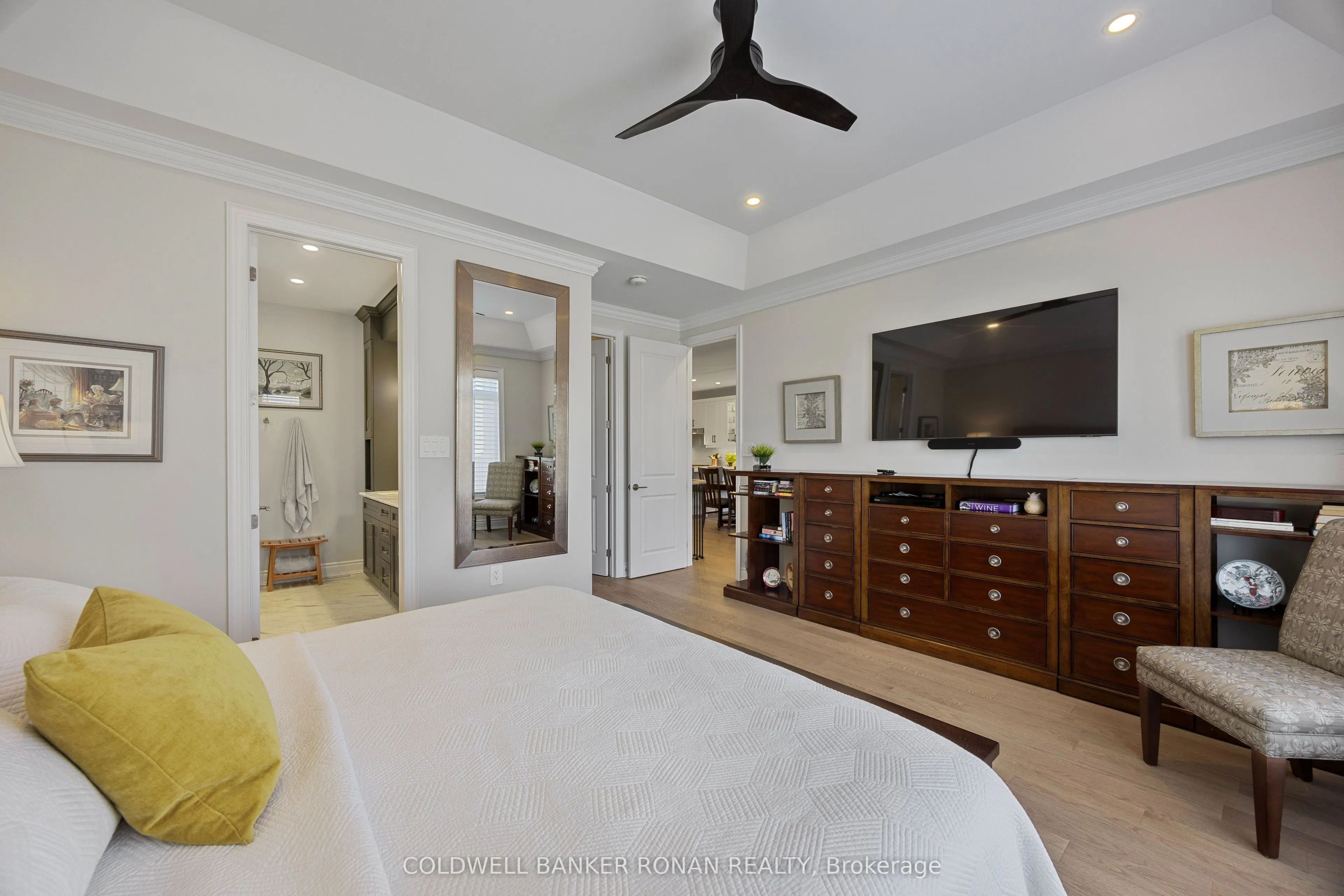 114 Summerhill Drive, #20