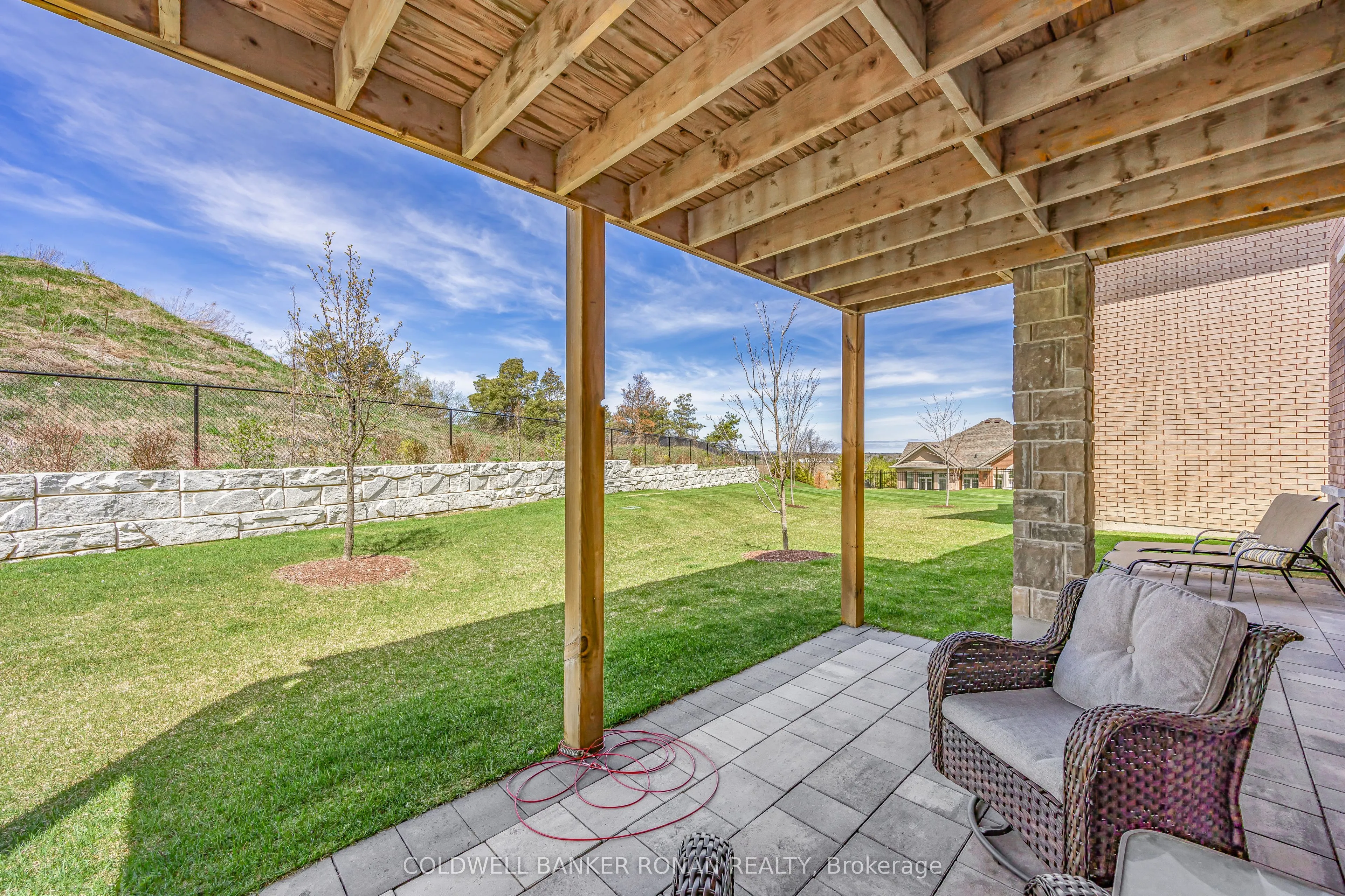 114 Summerhill Drive, #20