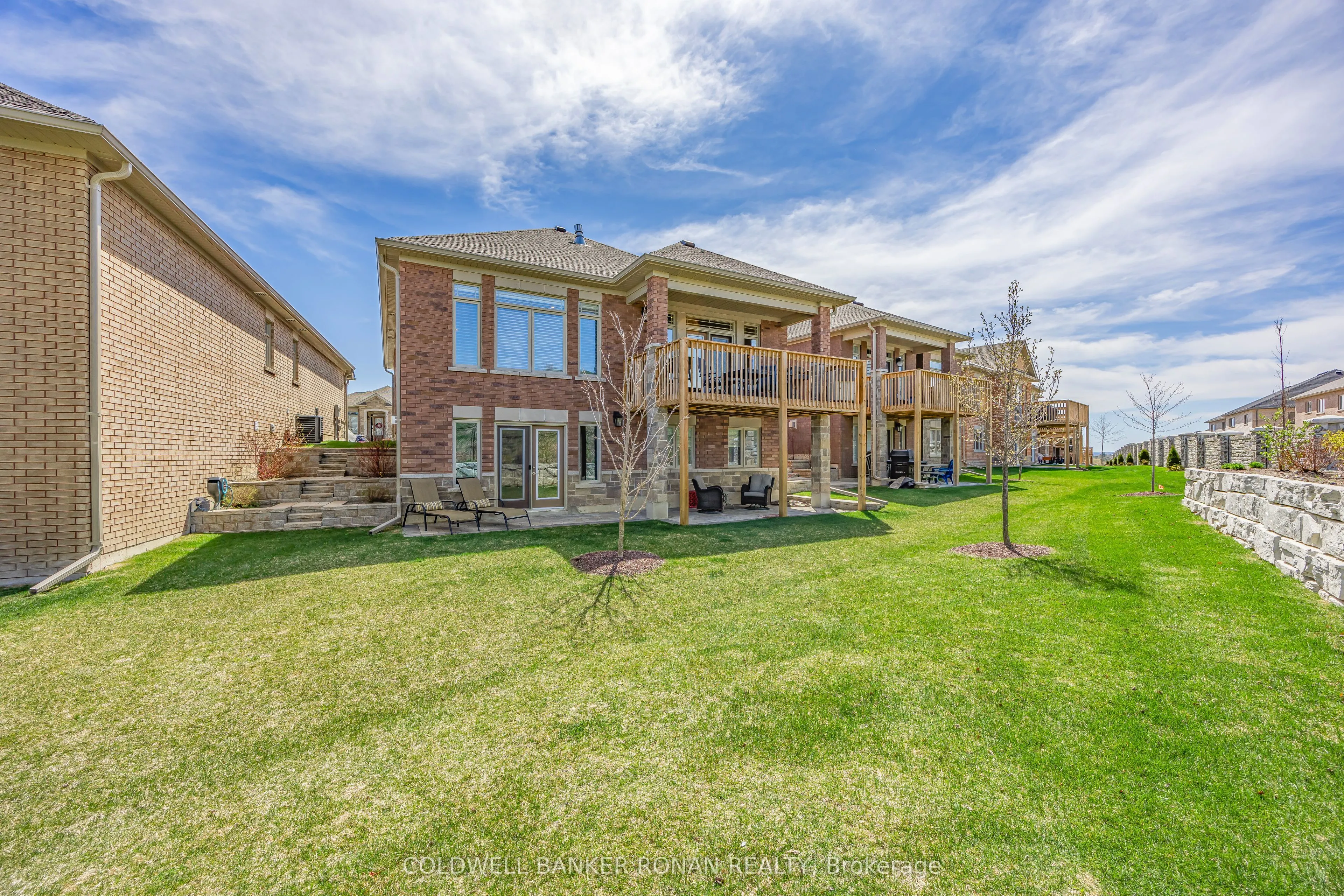 114 Summerhill Drive, #20