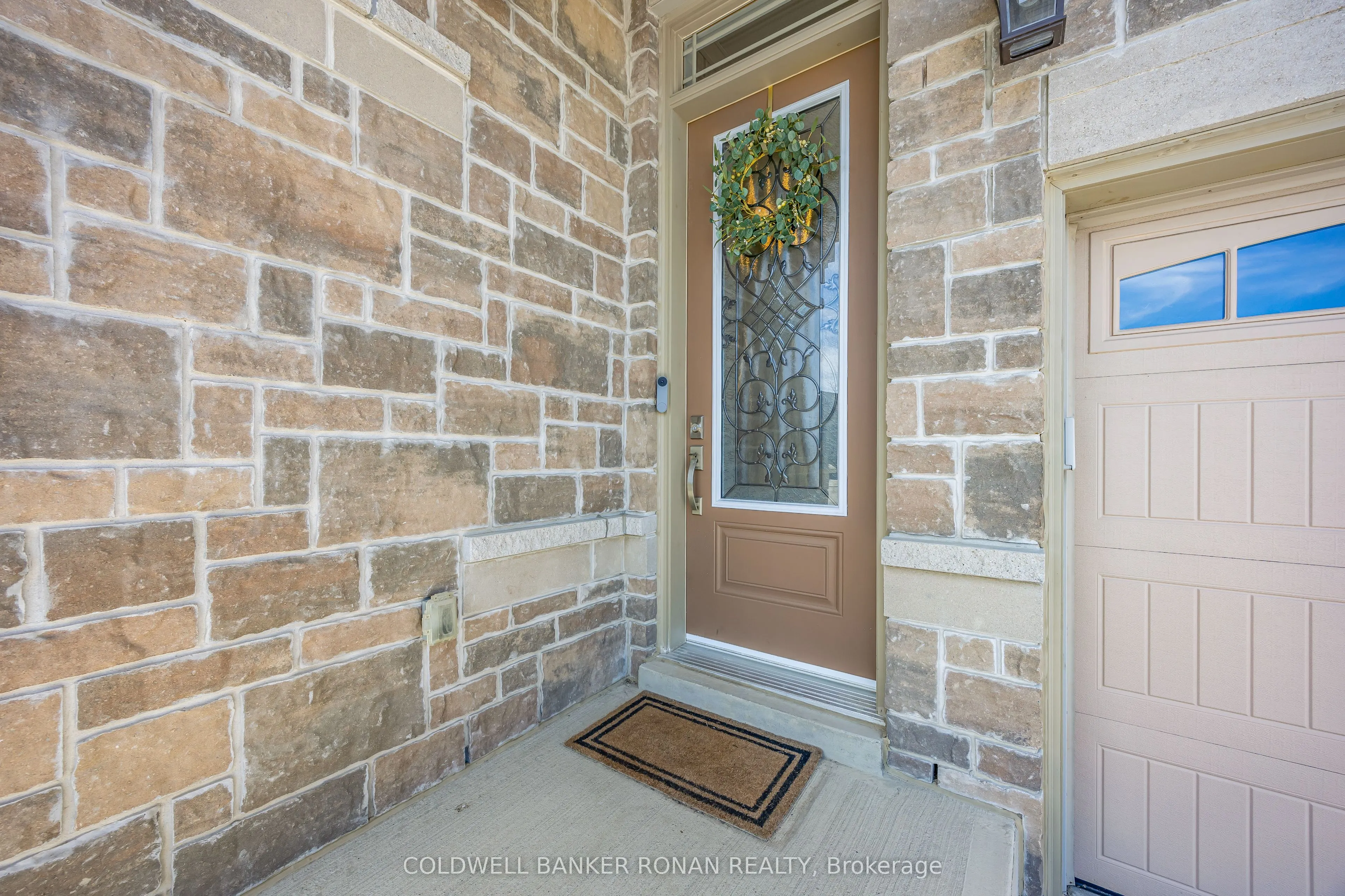 114 Summerhill Drive, #20