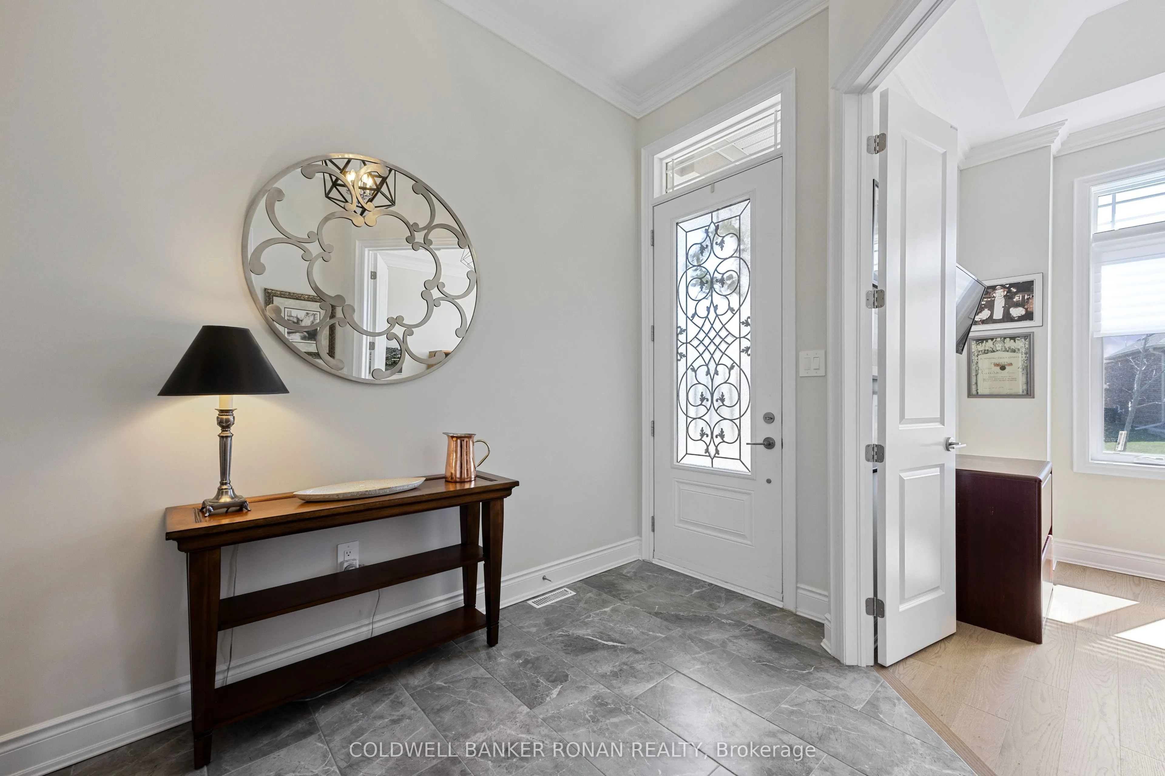 114 Summerhill Drive, #20