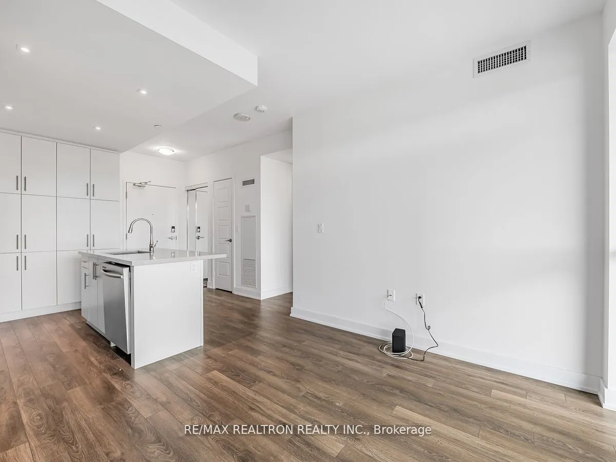 375 Sea Ray Avenue, #306