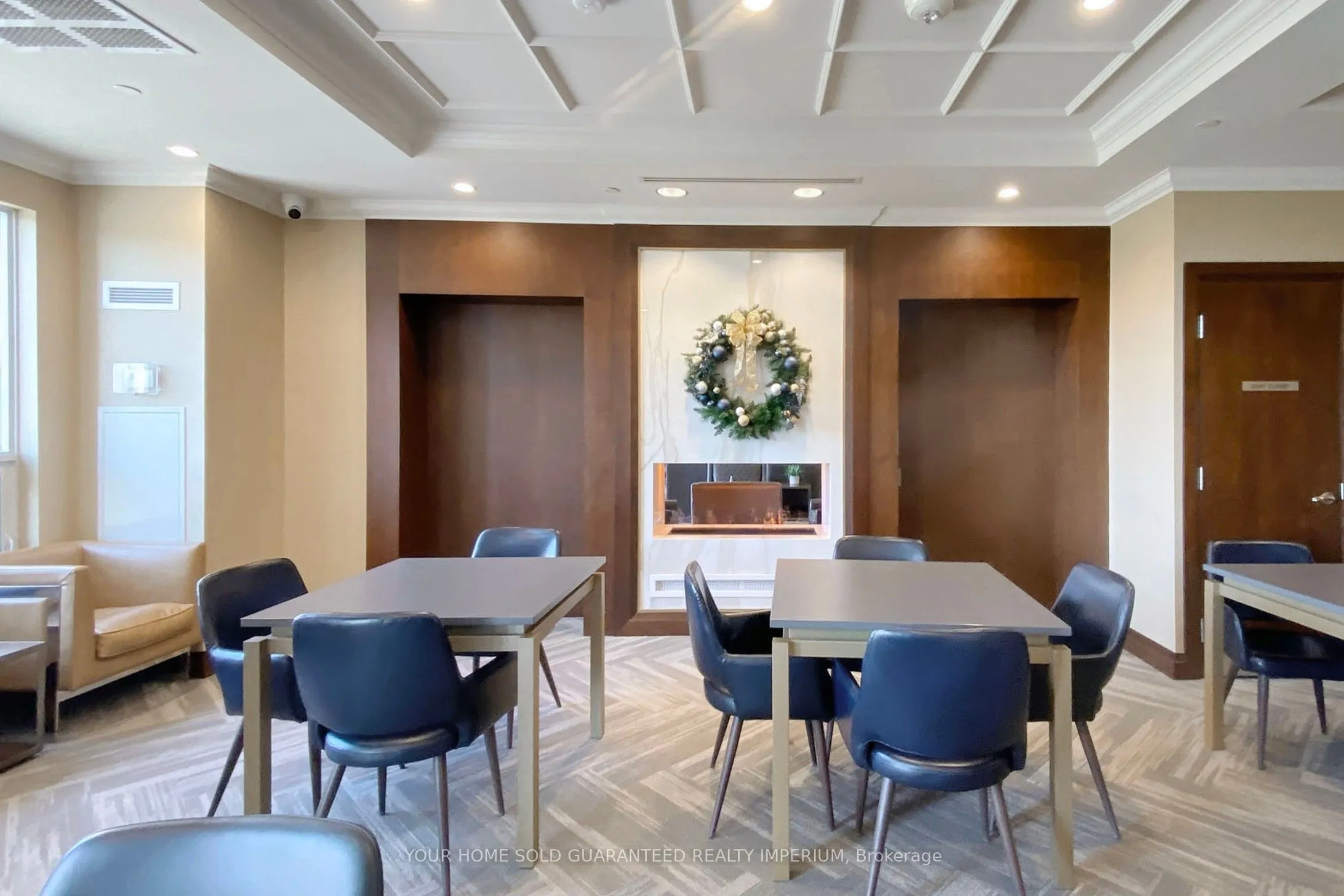 25 Baker Hill Boulevard #610