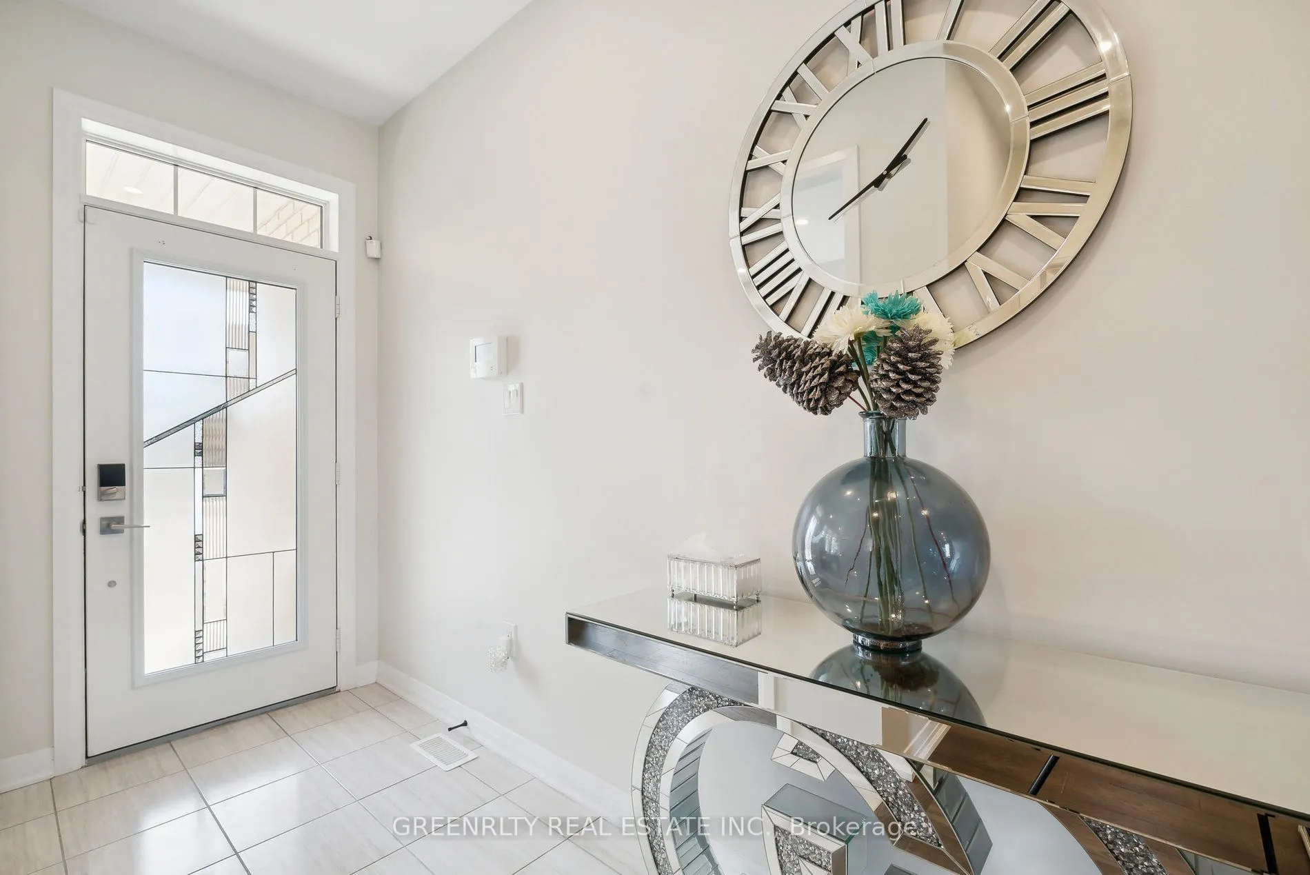 28 Casserley Crescent