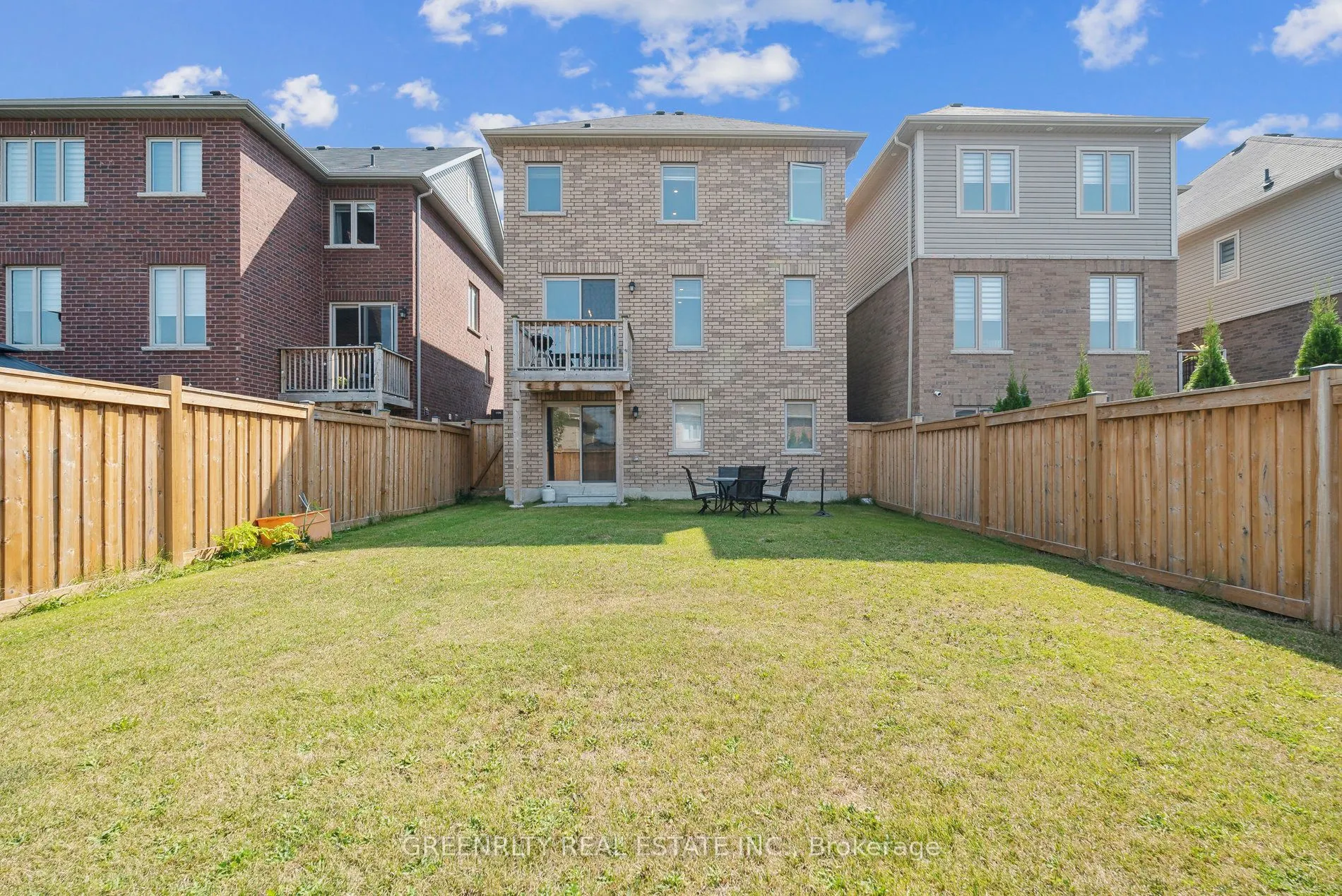 28 Casserley Crescent
