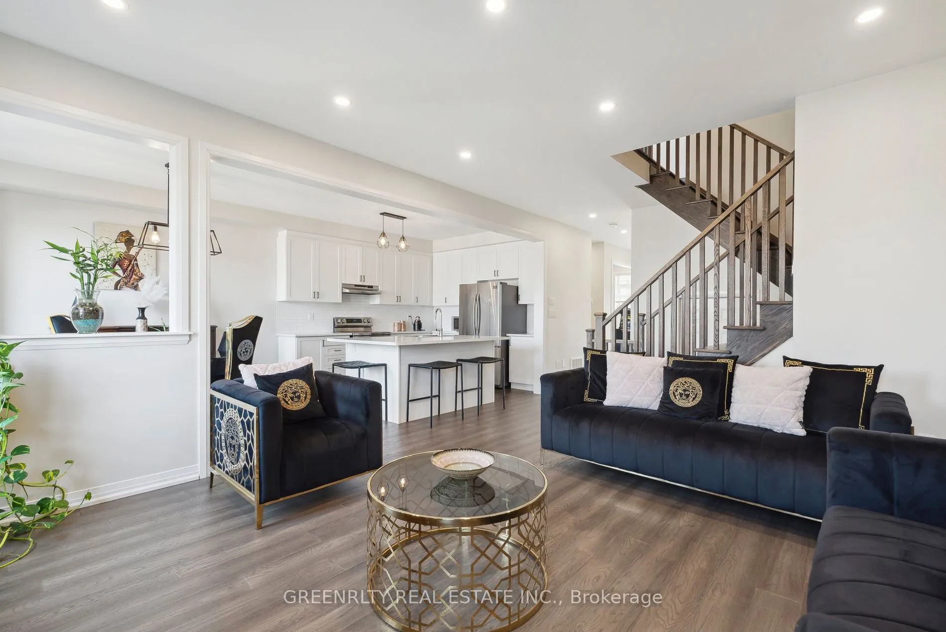 28 Casserley Crescent