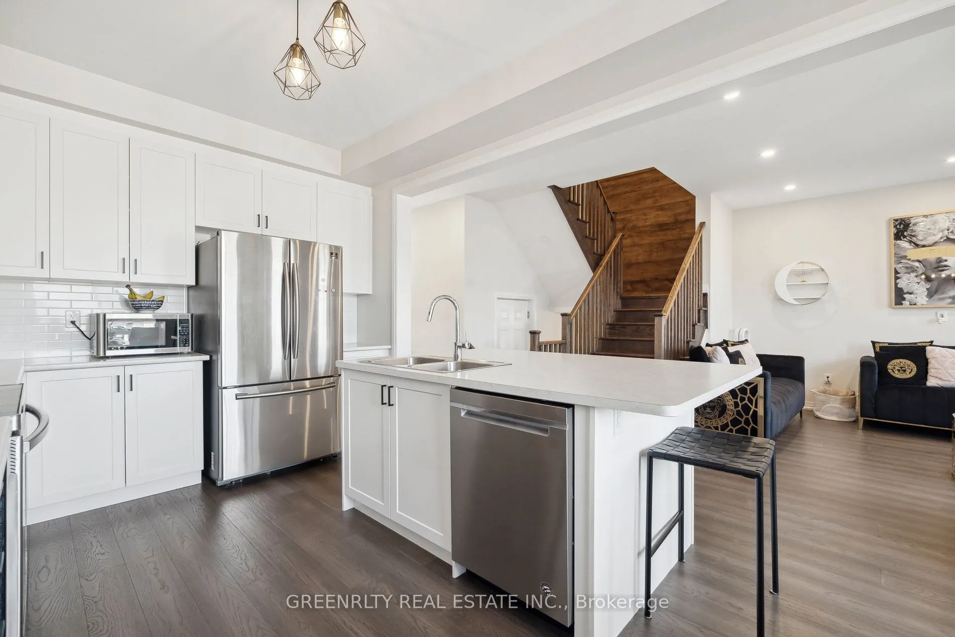 28 Casserley Crescent