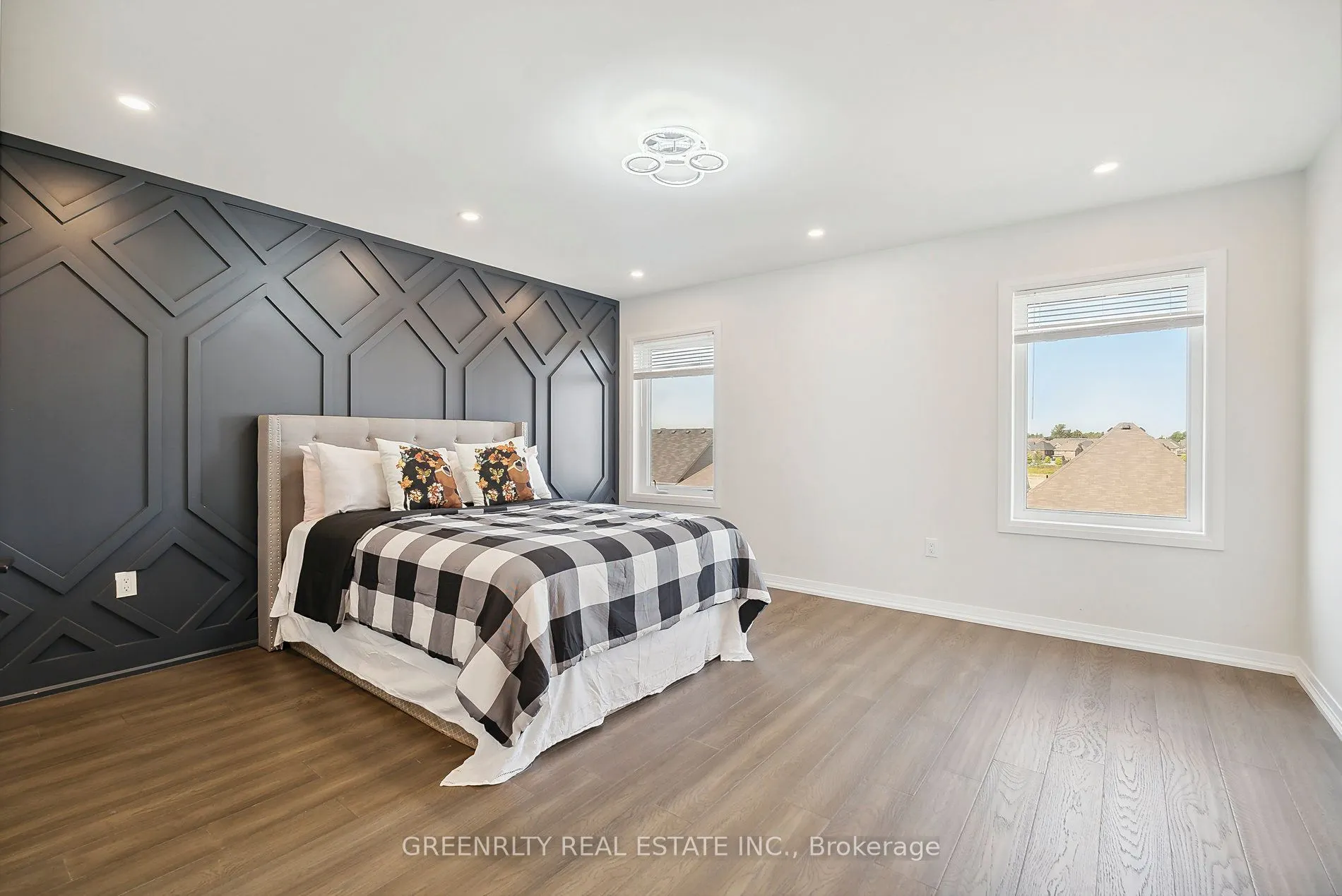 28 Casserley Crescent