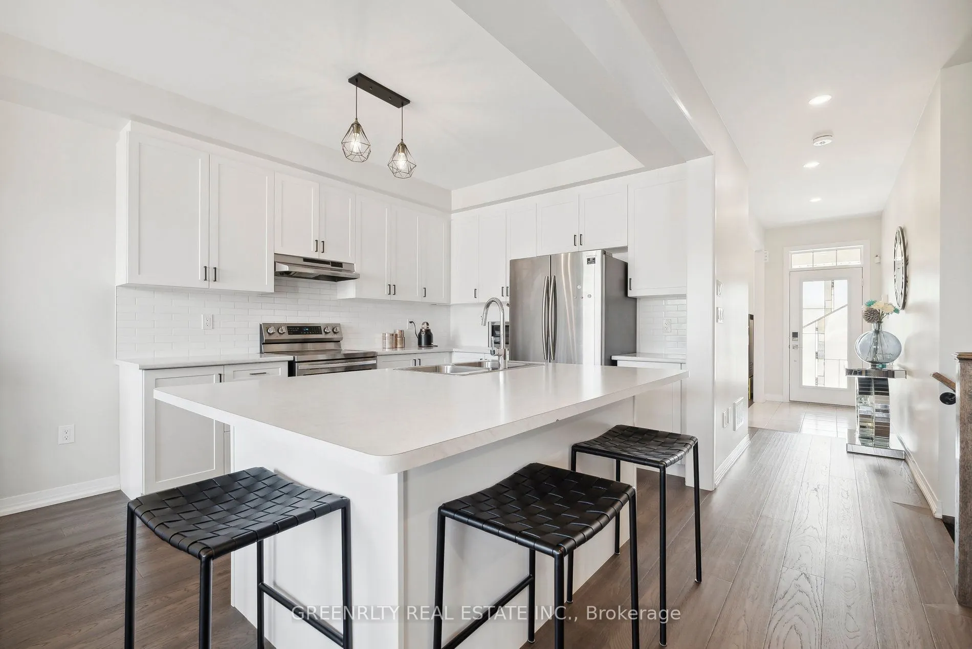 28 Casserley Crescent