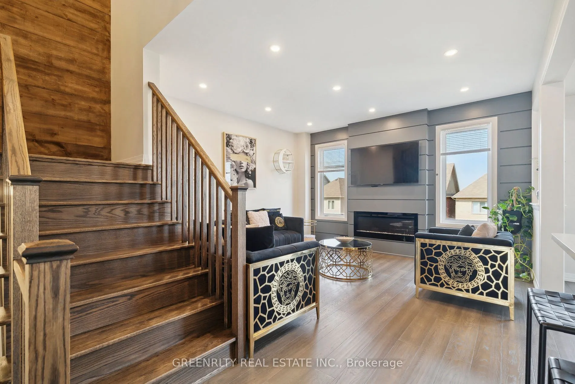 28 Casserley Crescent