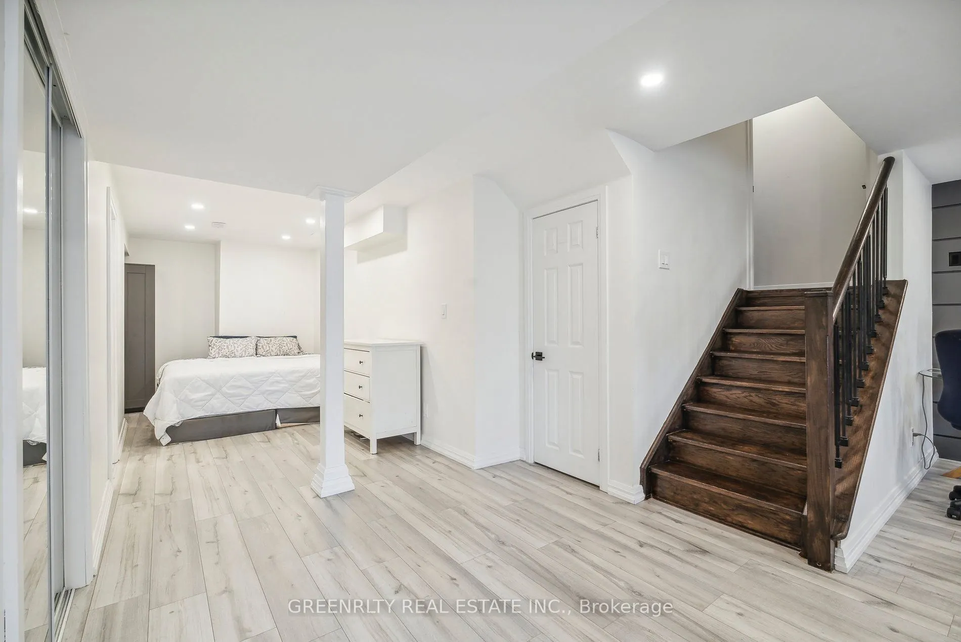 28 Casserley Crescent