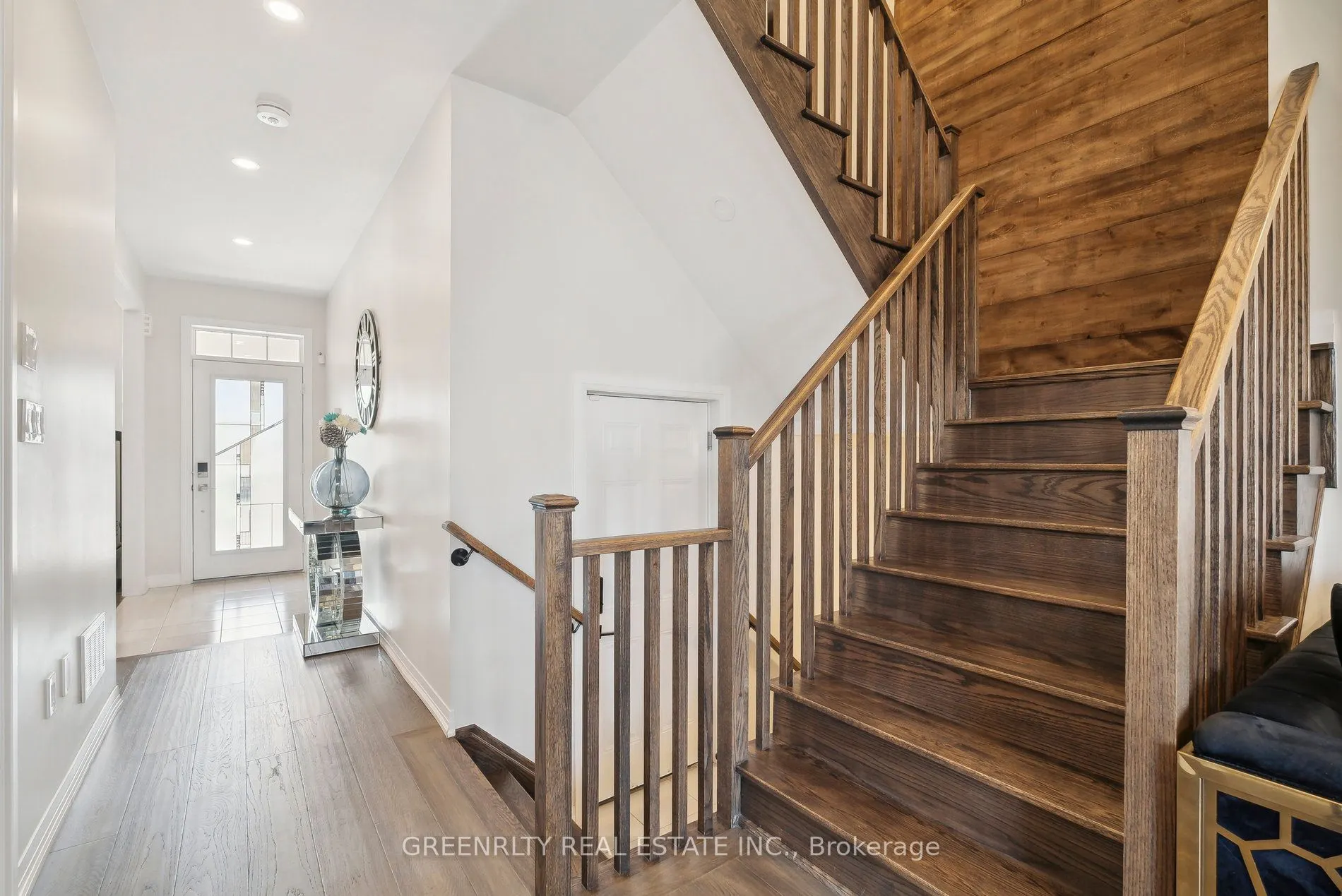 28 Casserley Crescent