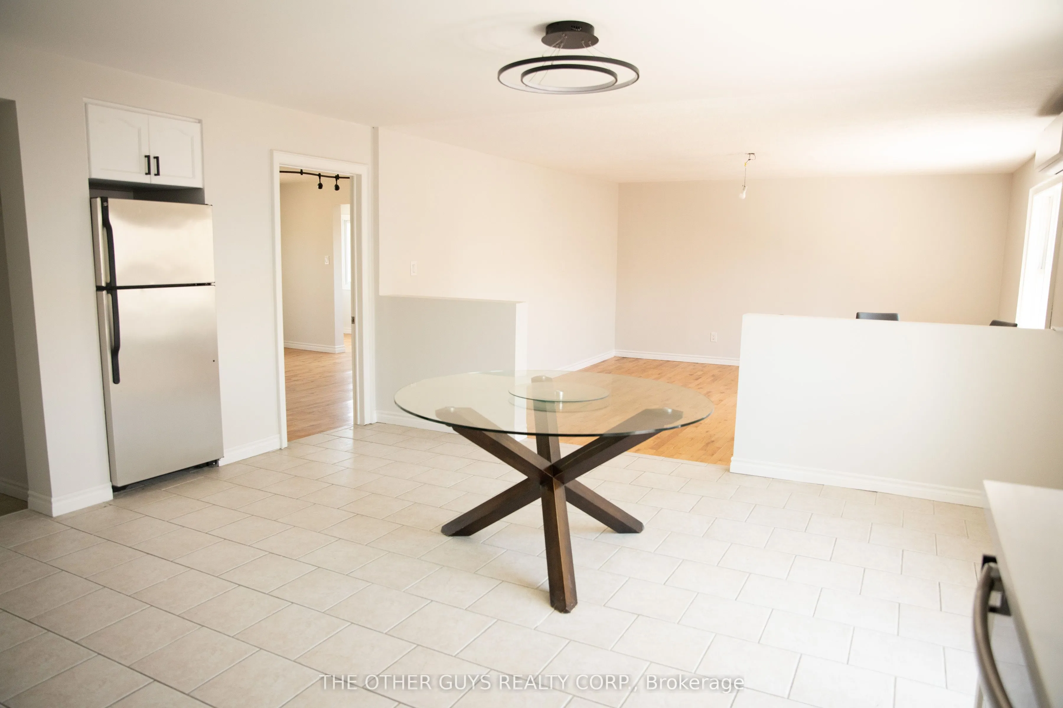 244 BARRIE Street, #Upper
