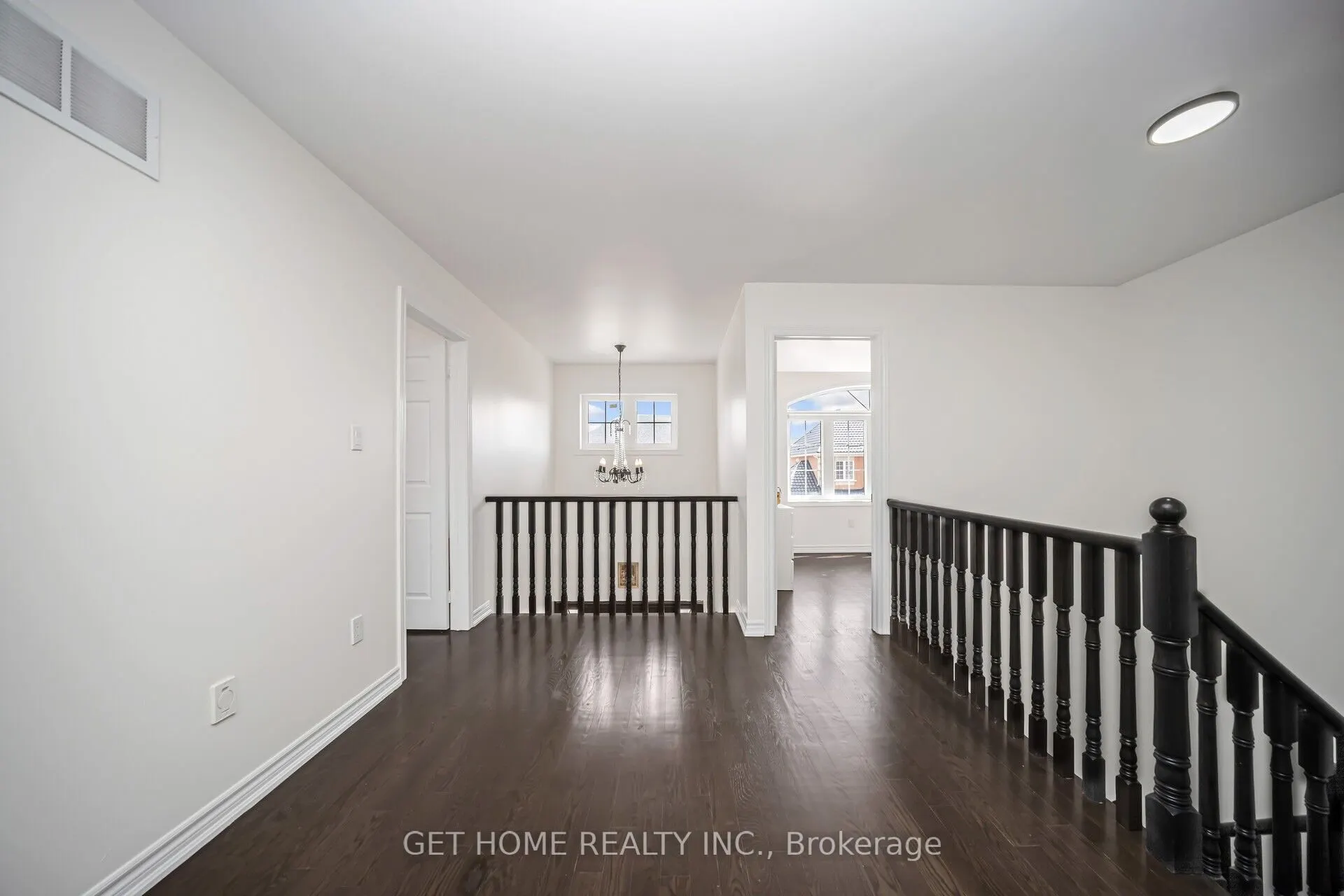 76 Cetona Avenue