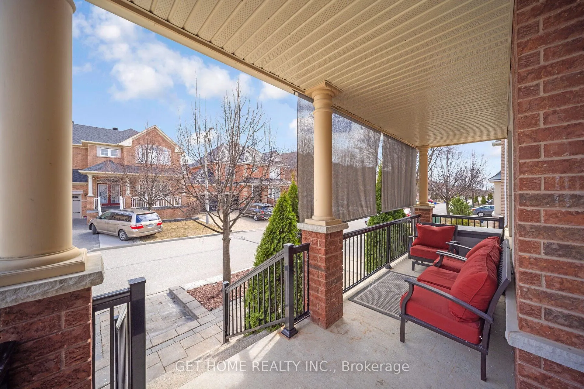 76 Cetona Avenue