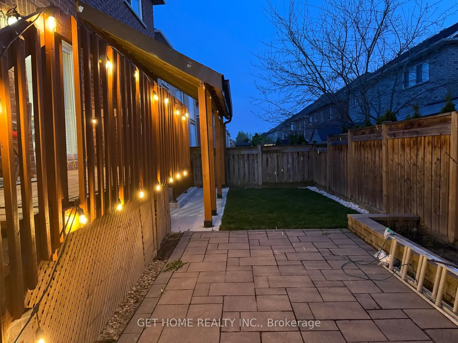 76 Cetona Avenue