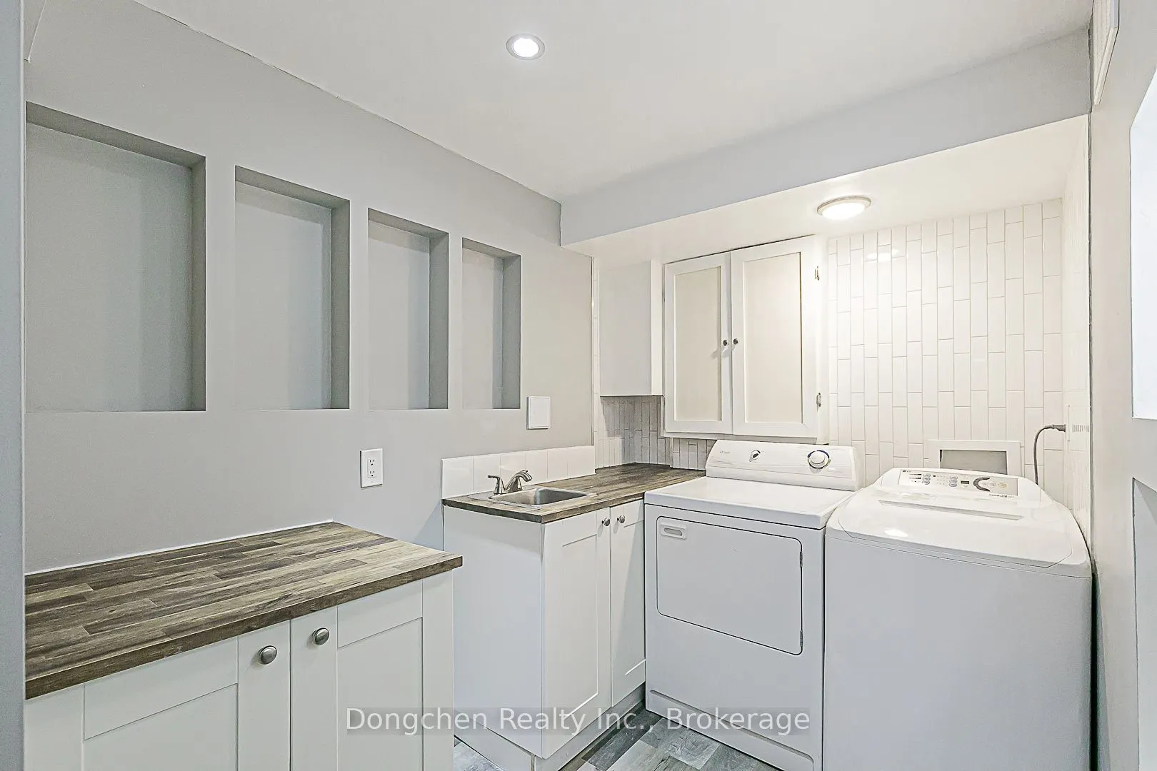 92 Stephenson Crescent