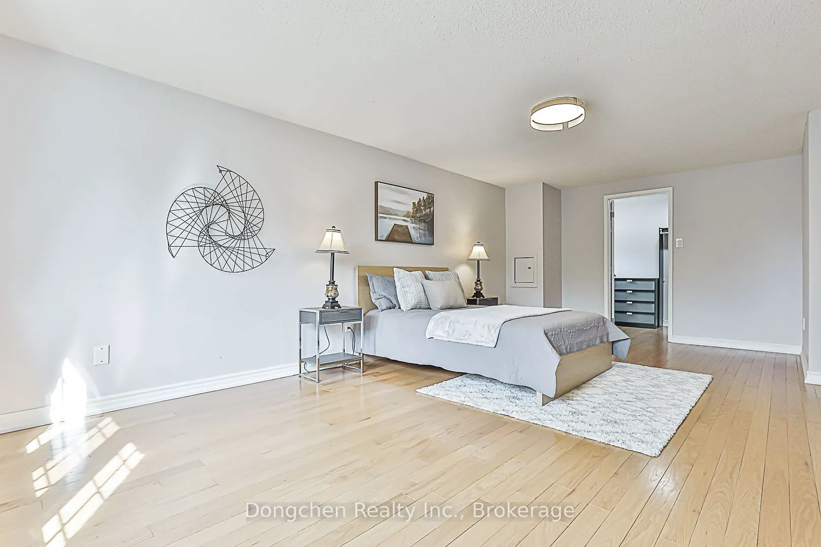 92 Stephenson Crescent