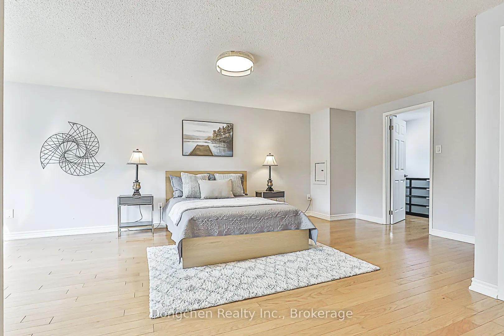 92 Stephenson Crescent