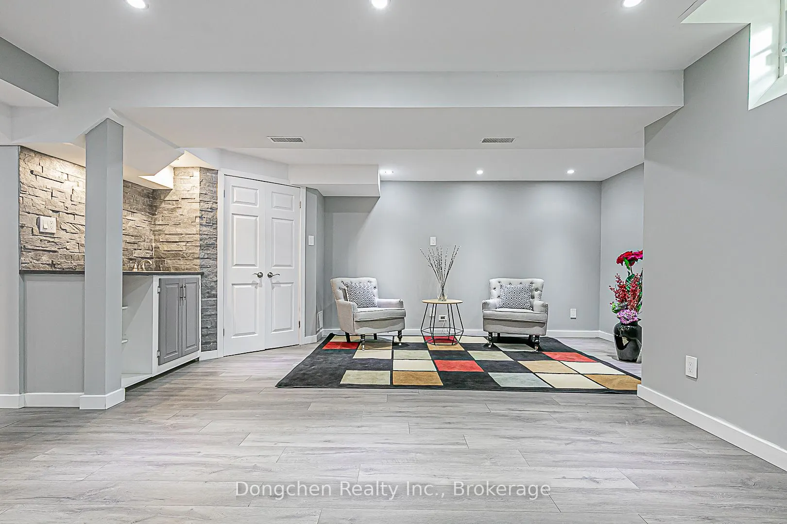 92 Stephenson Crescent