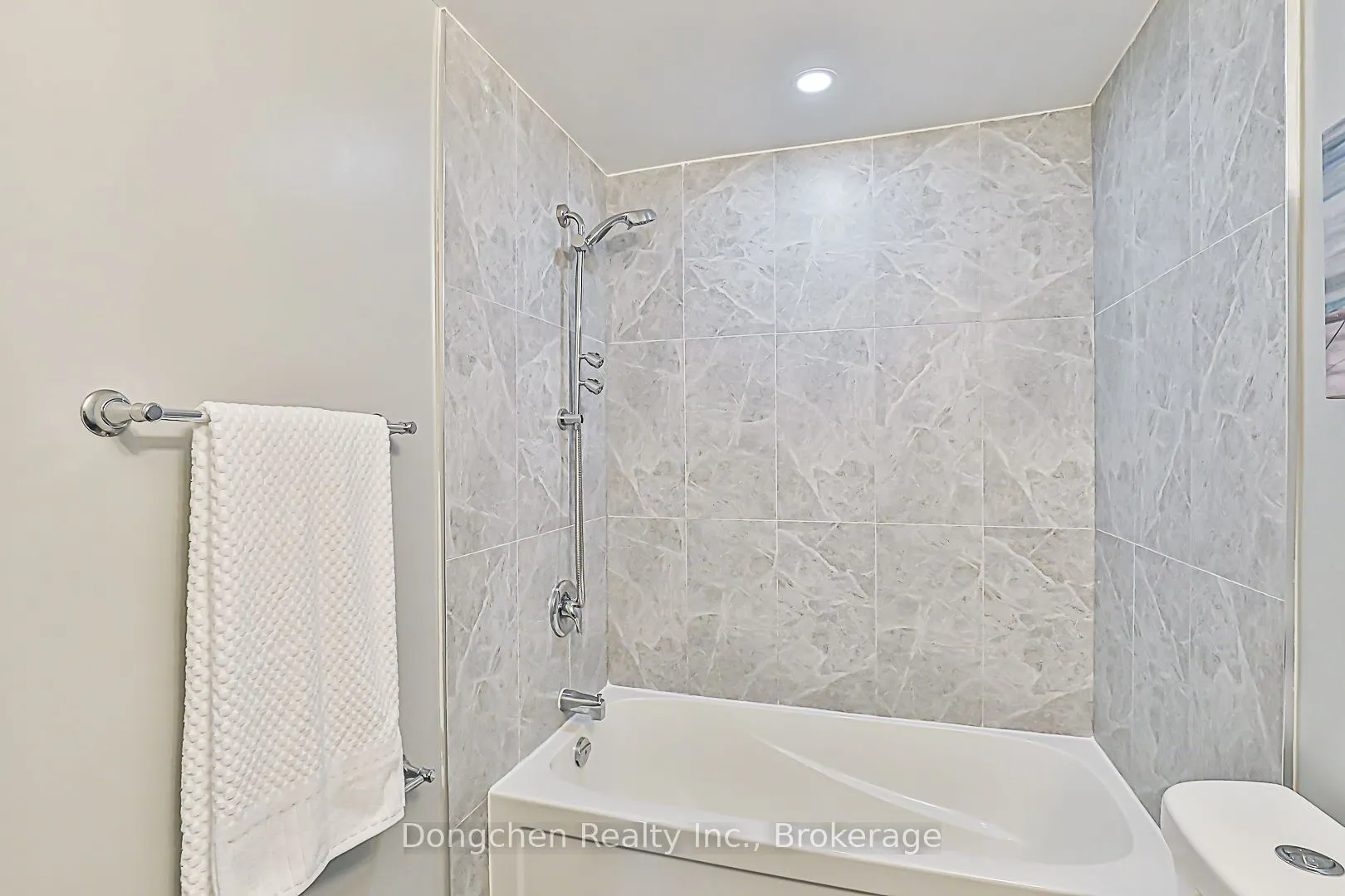 92 Stephenson Crescent