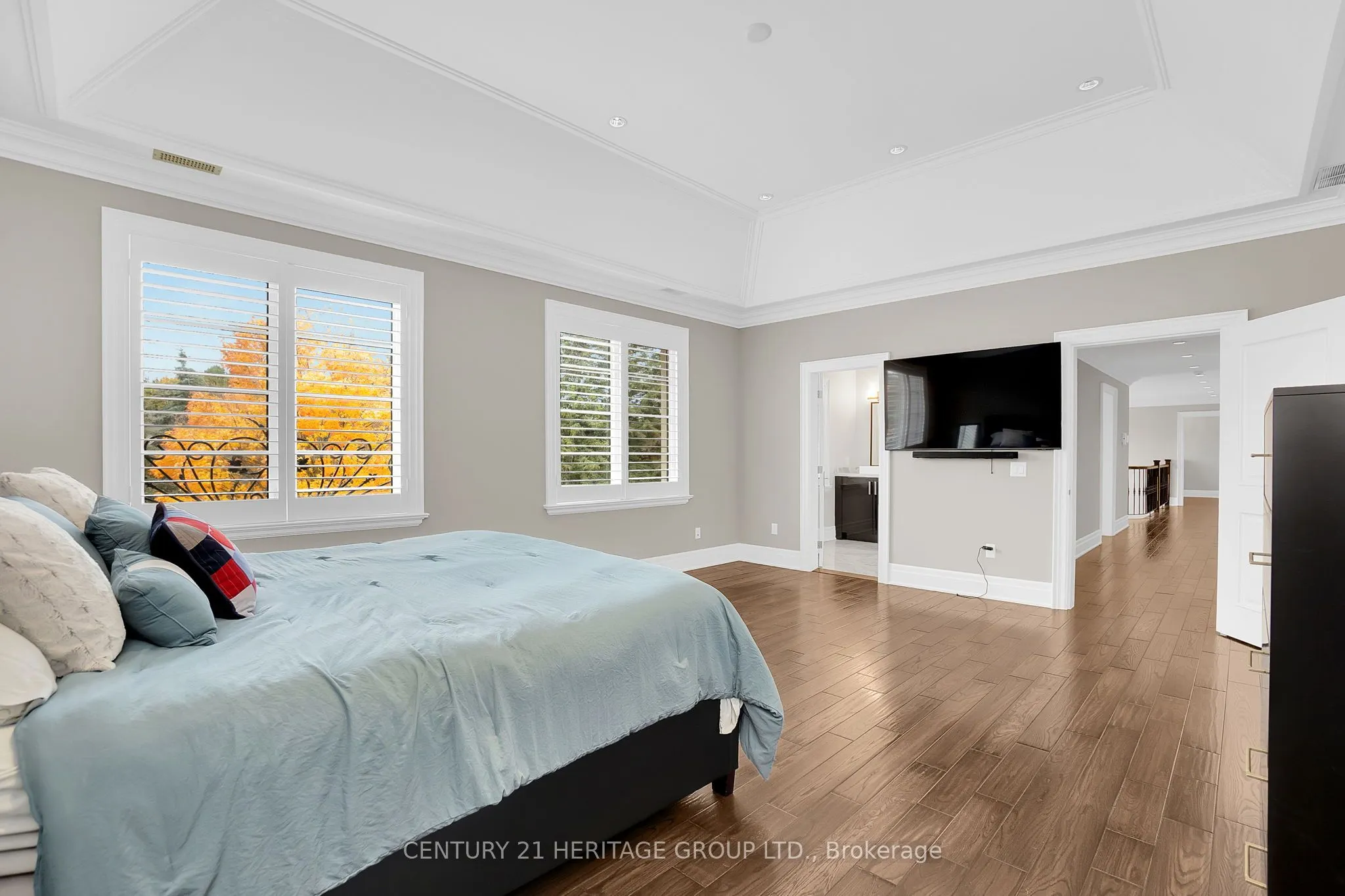 3 Curran Court