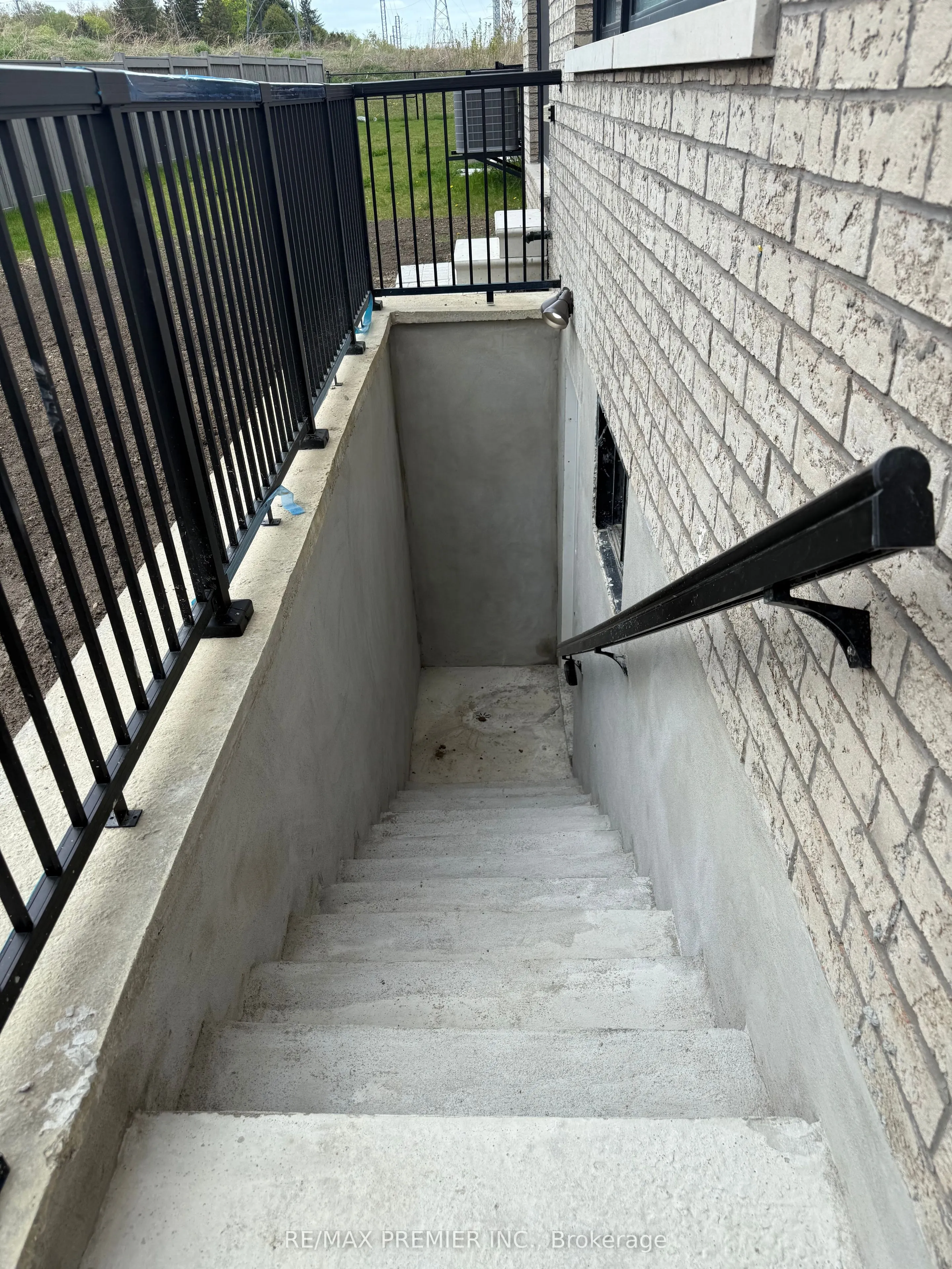 590 Kleinburg Summit Way, #Lower