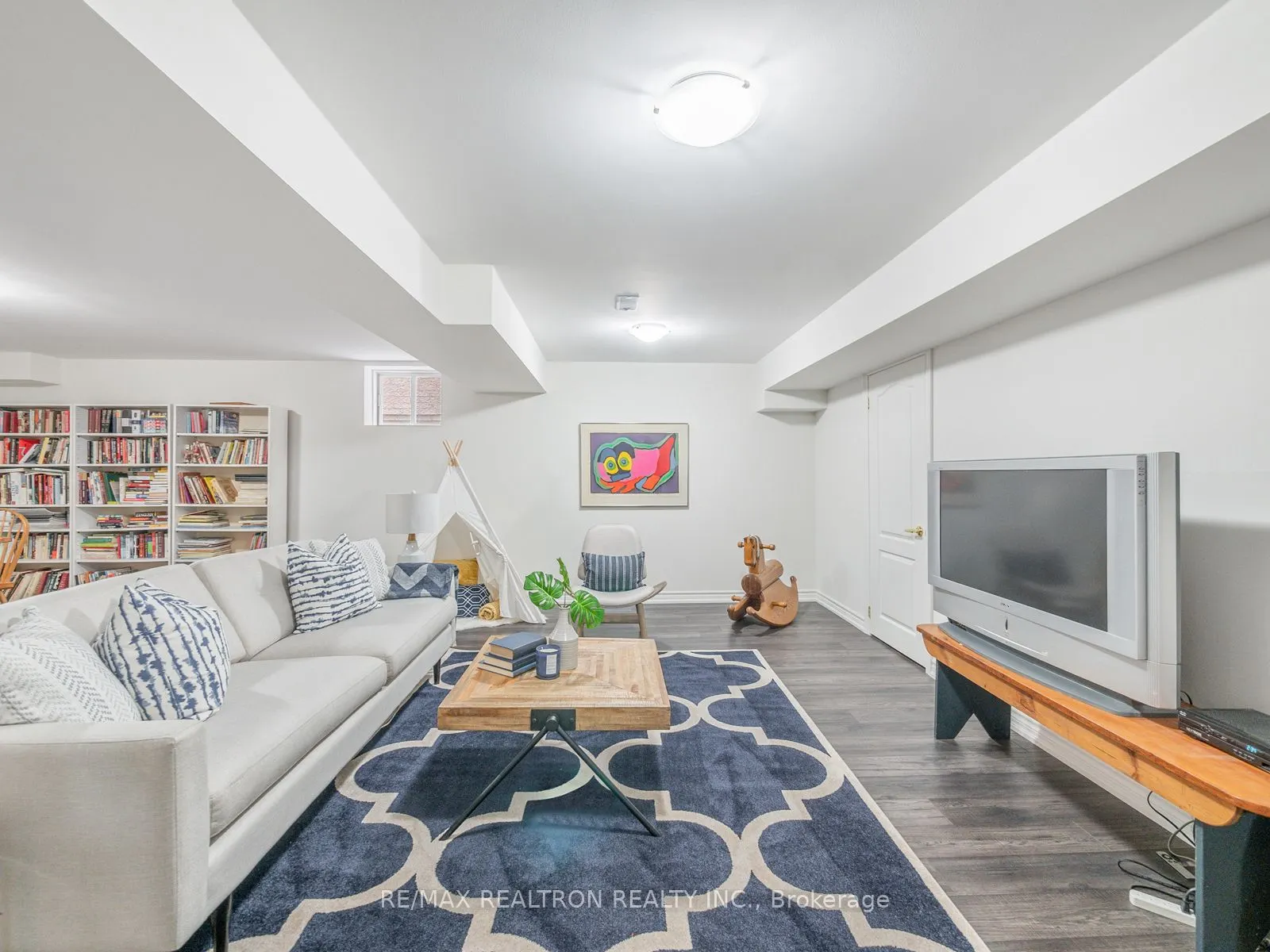 126 Ner Israel Drive