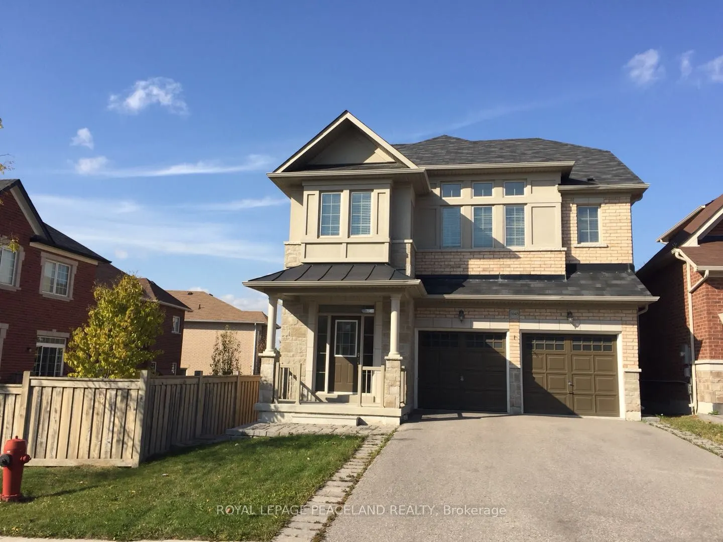 1043 Stuffles Crescent