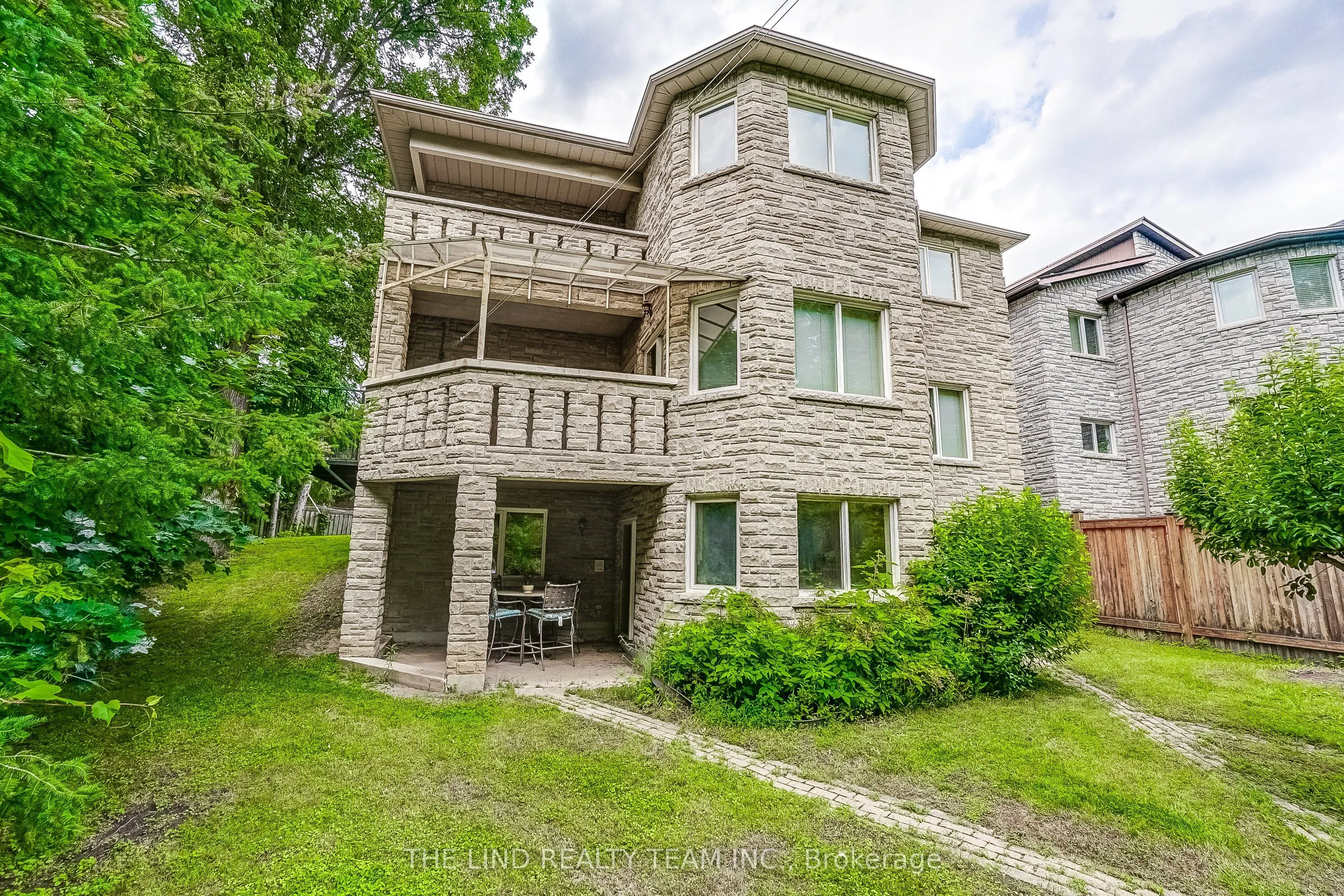 99 Birch Avenue
