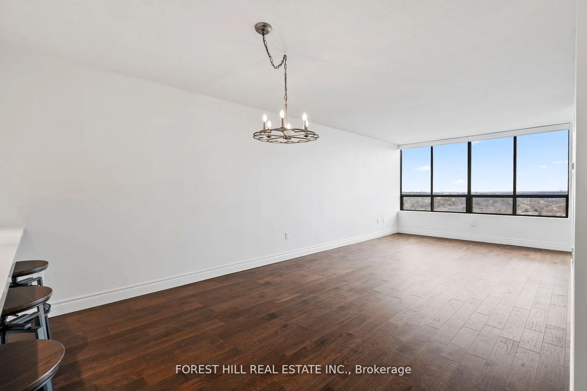 7601 Bathurst Street, #1203
