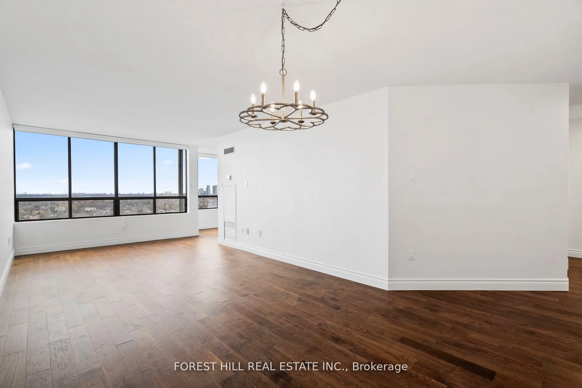7601 Bathurst Street, #1203