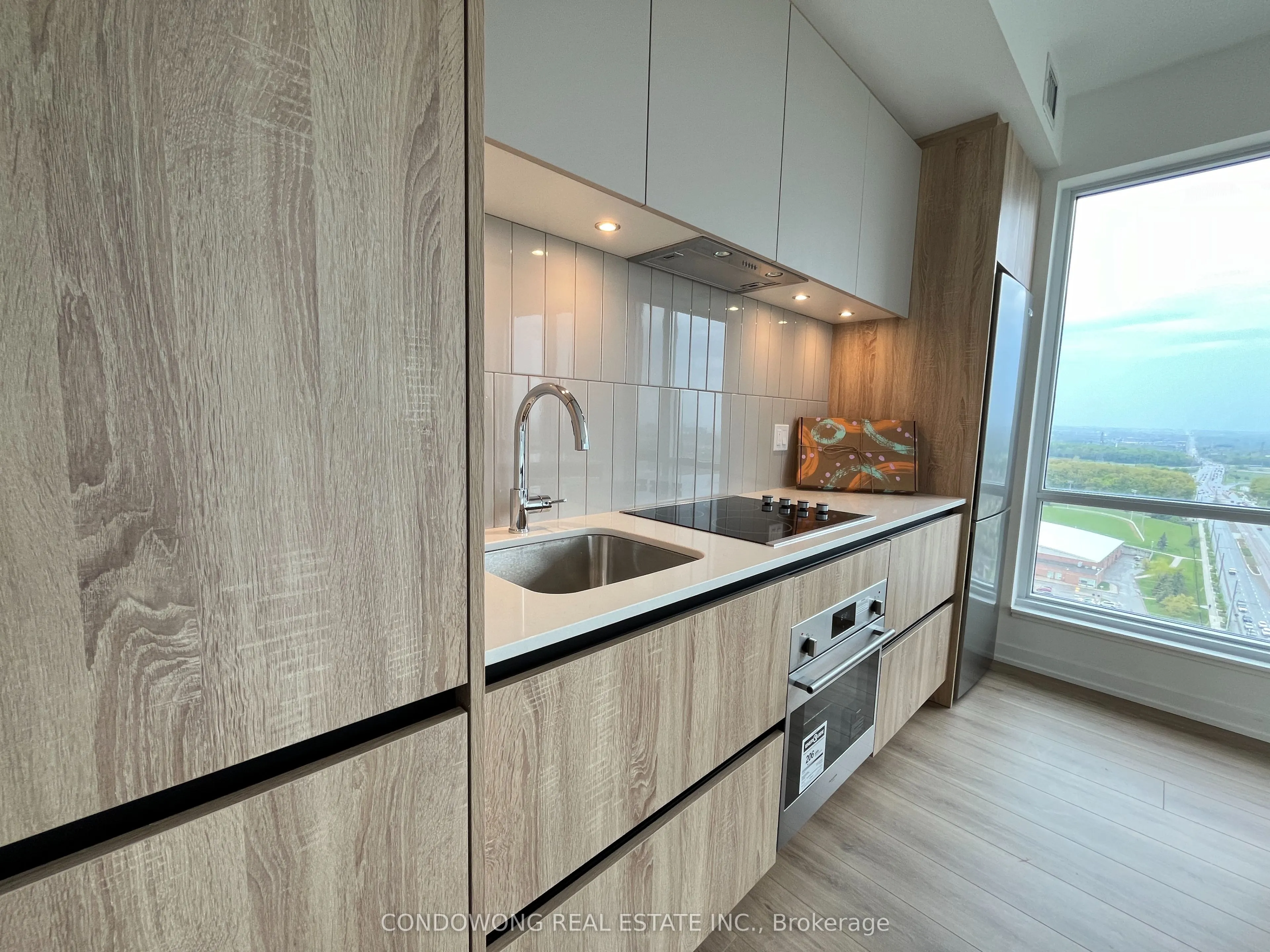 7950 Bathurst Street #2104