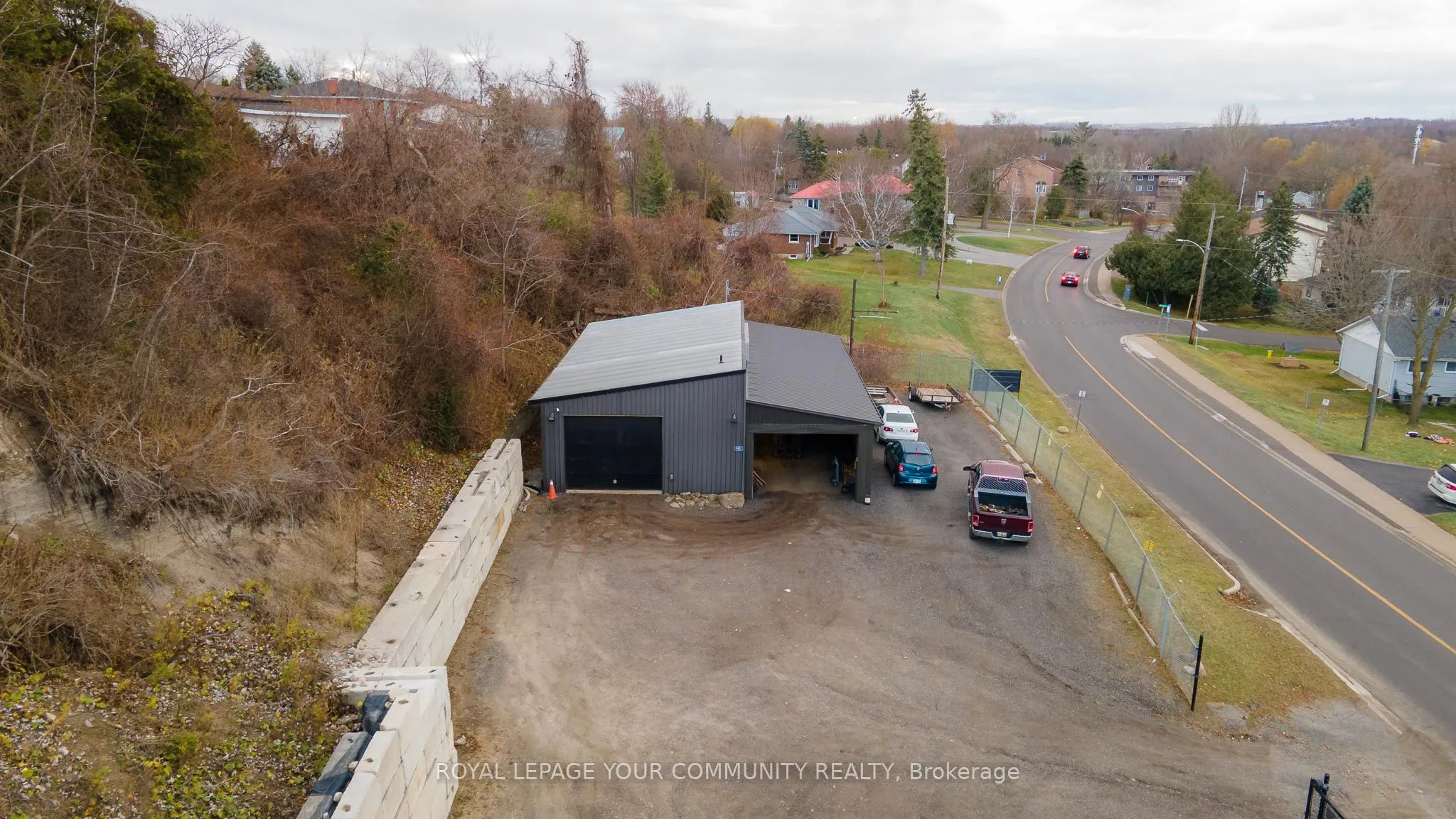 103 The Queensway S