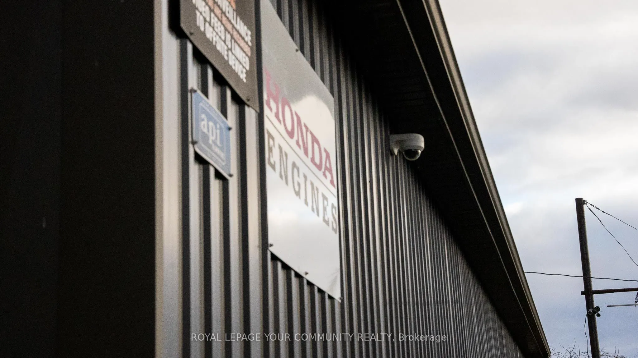 103 The Queensway S