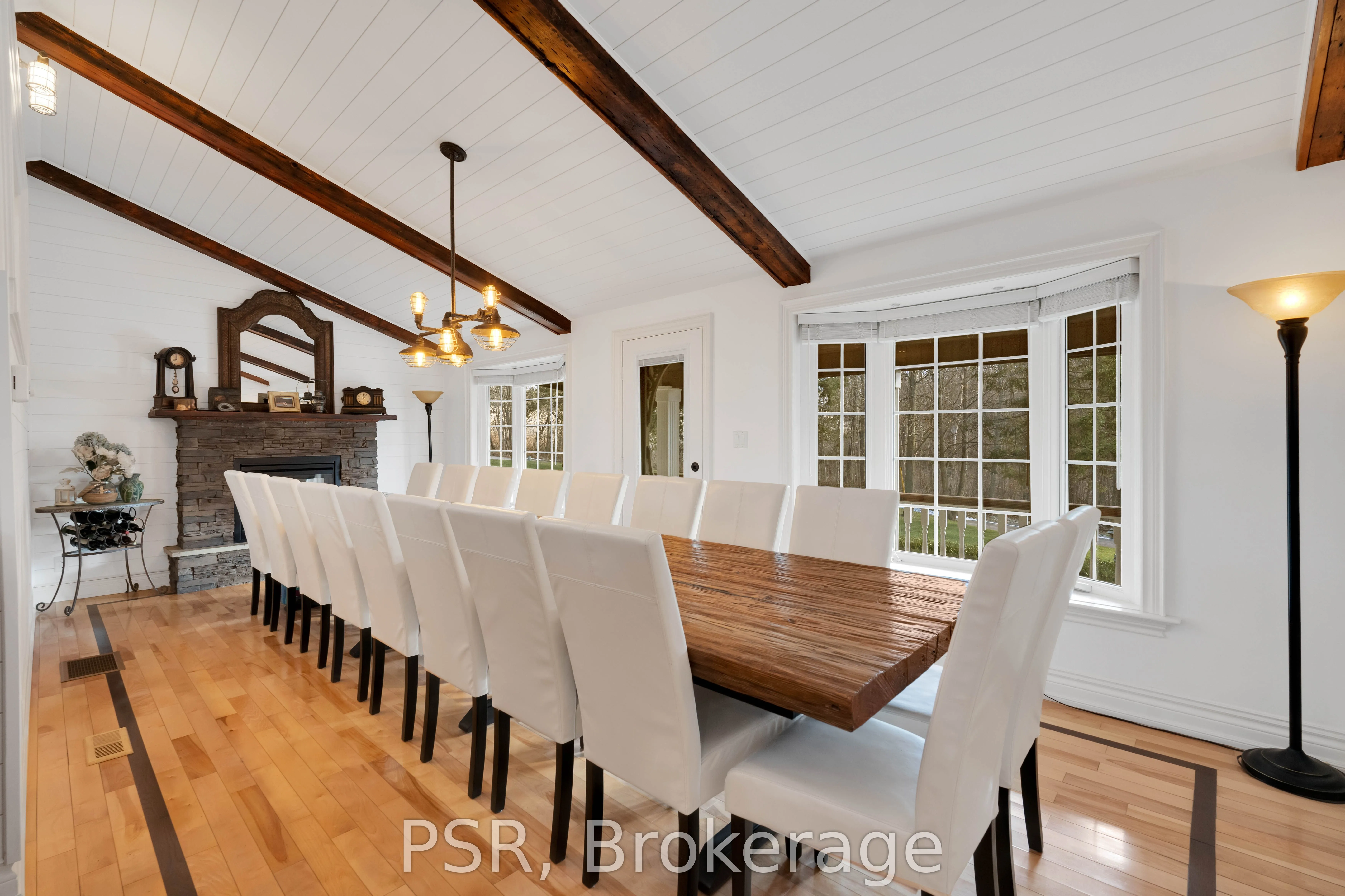 124 Elmpine Trail