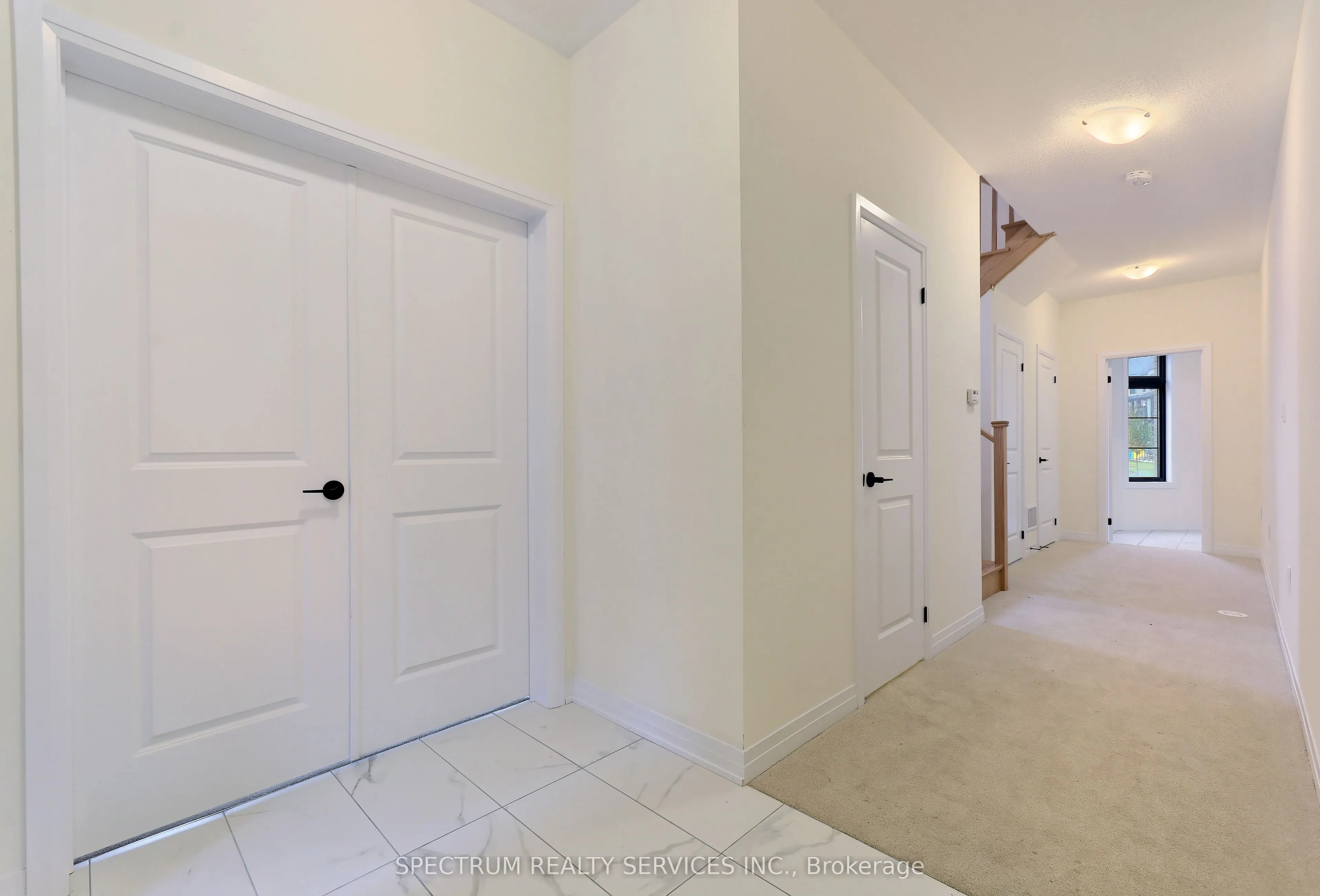 155 De La Roche Drive