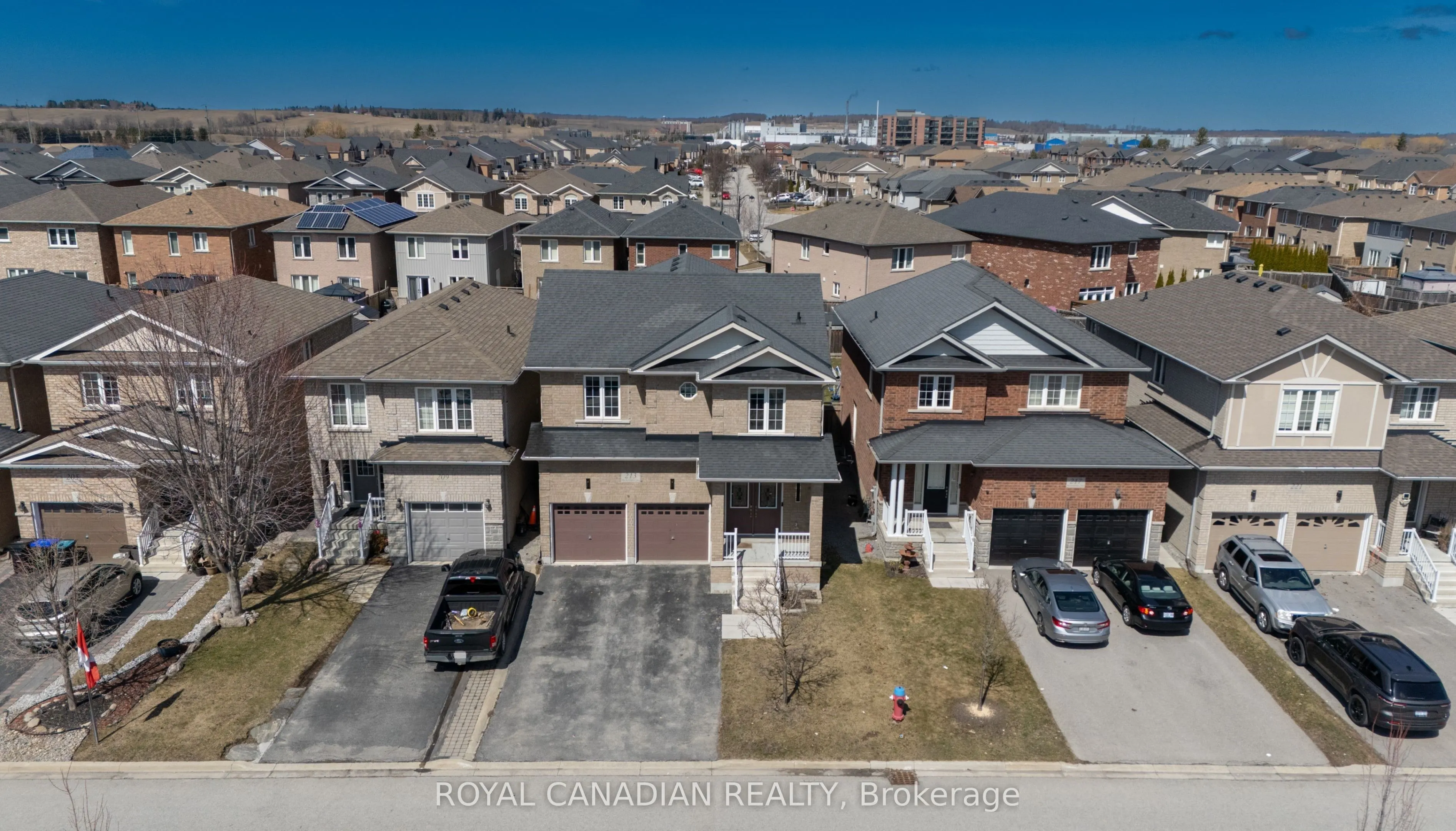 213 Richardson Crescent