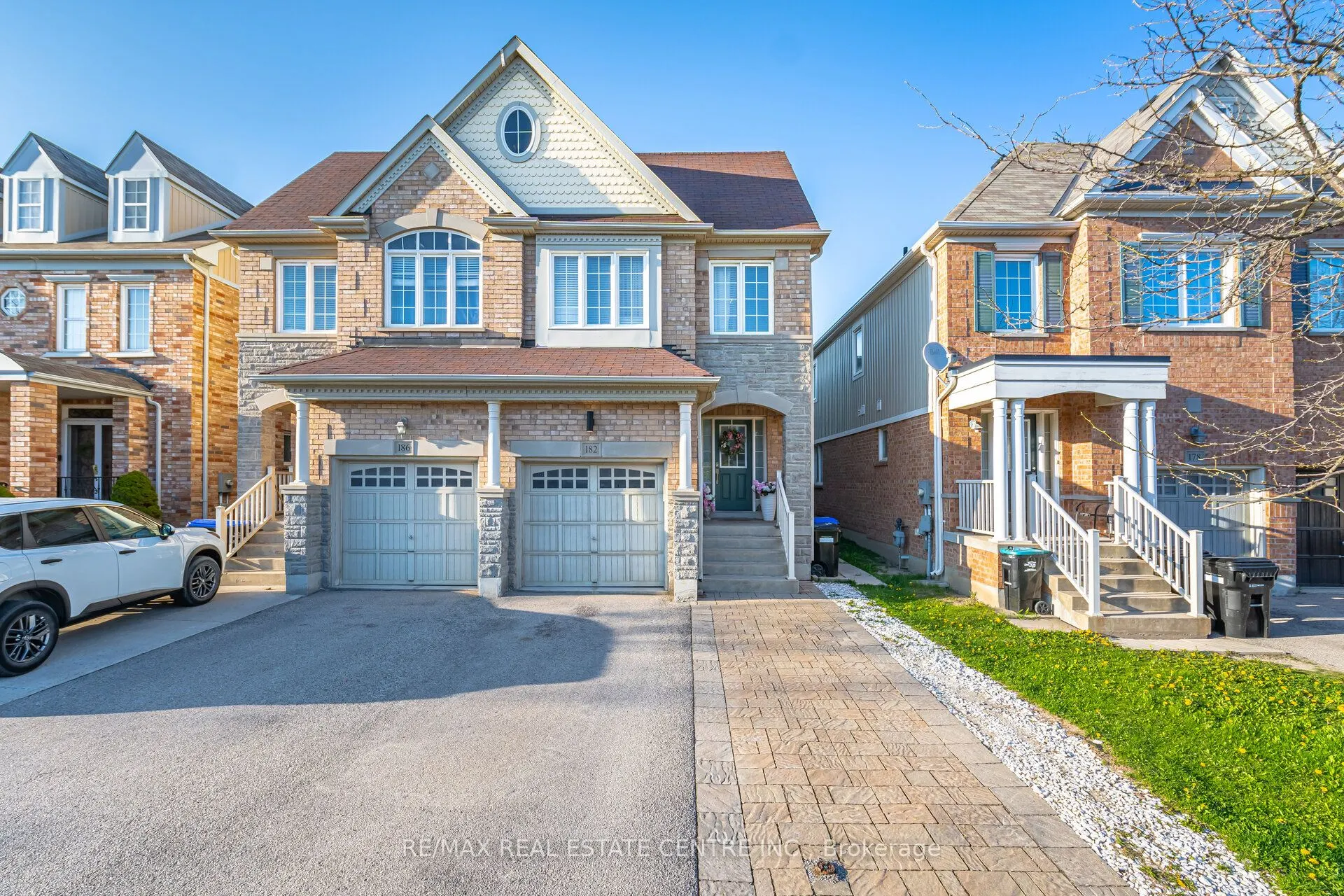 182 Meadowhawk Trail