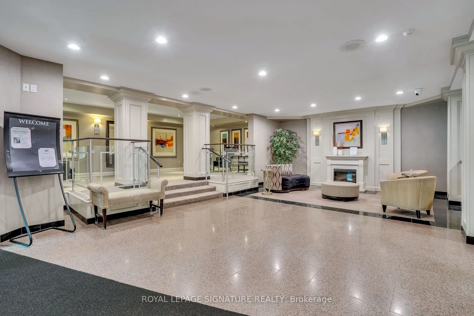 7440 Bathurst Street, #903