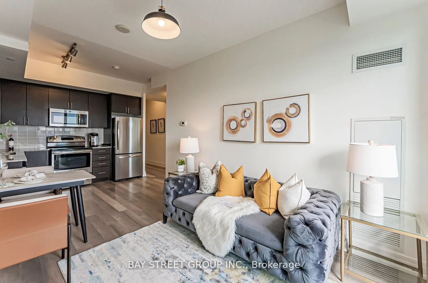 7167 Yonge Street #718