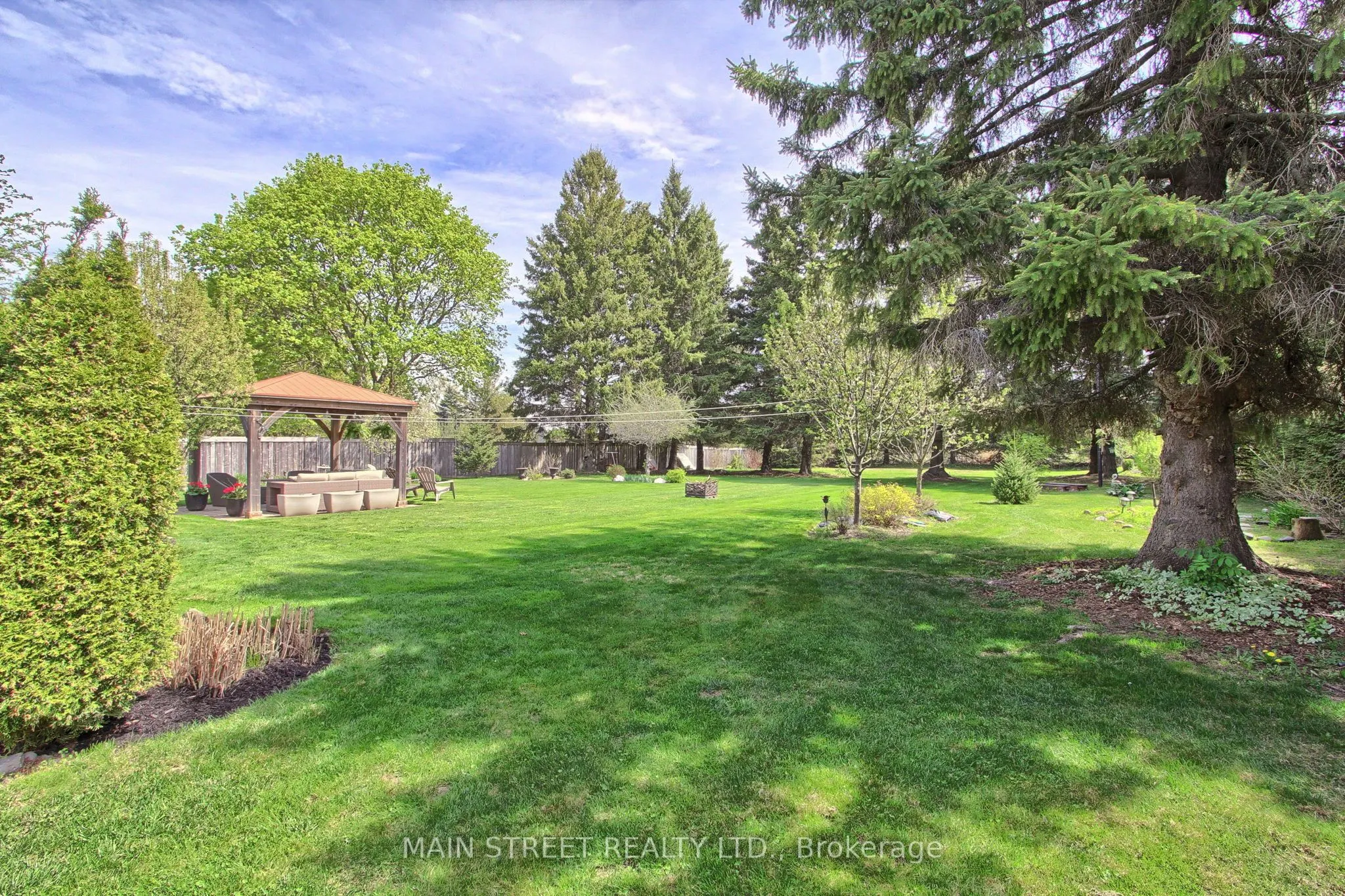 3839 Front Street