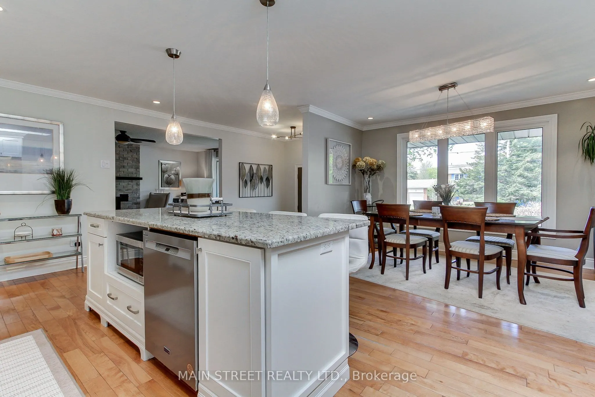 3839 Front Street