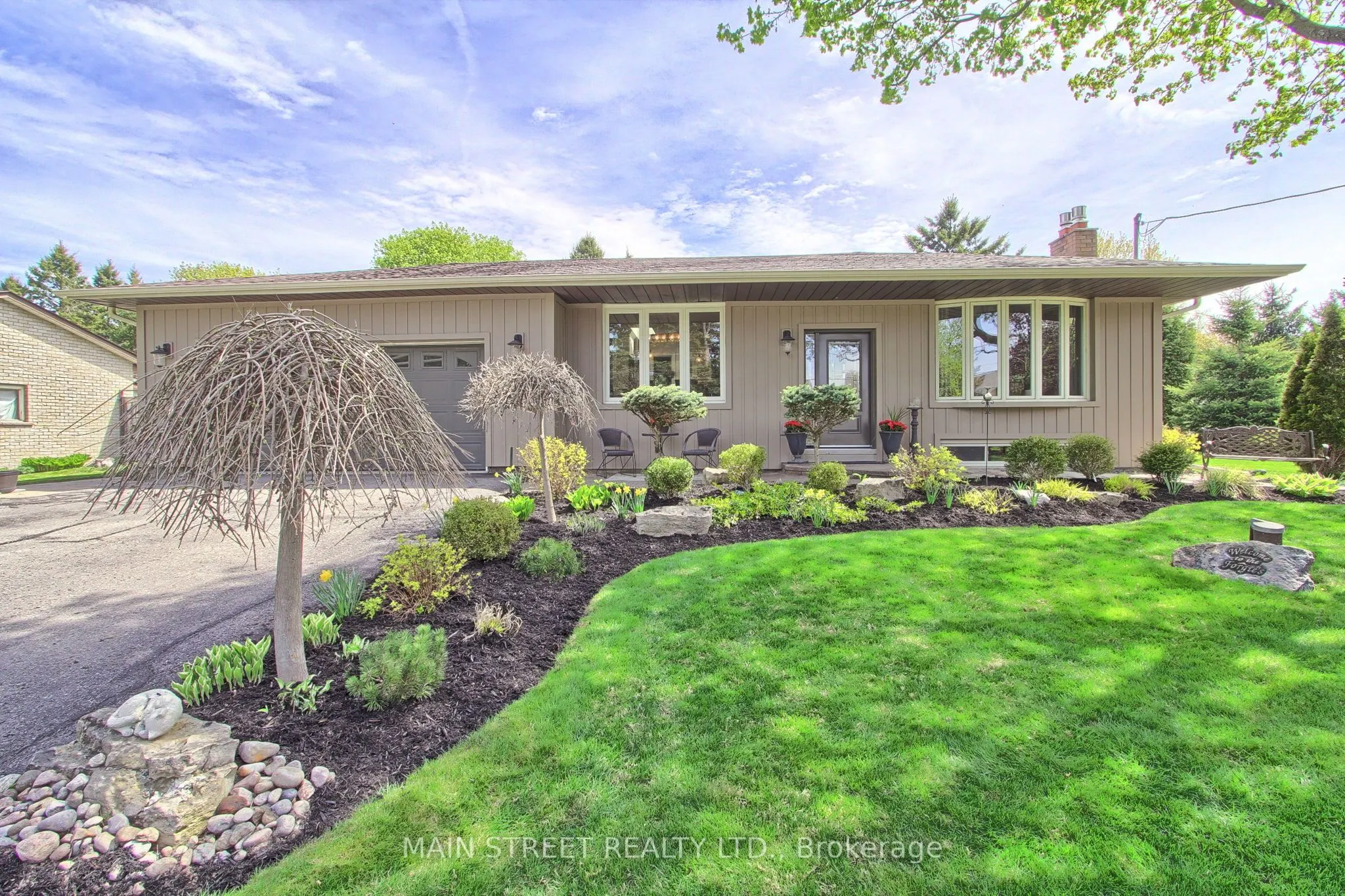 3839 Front Street