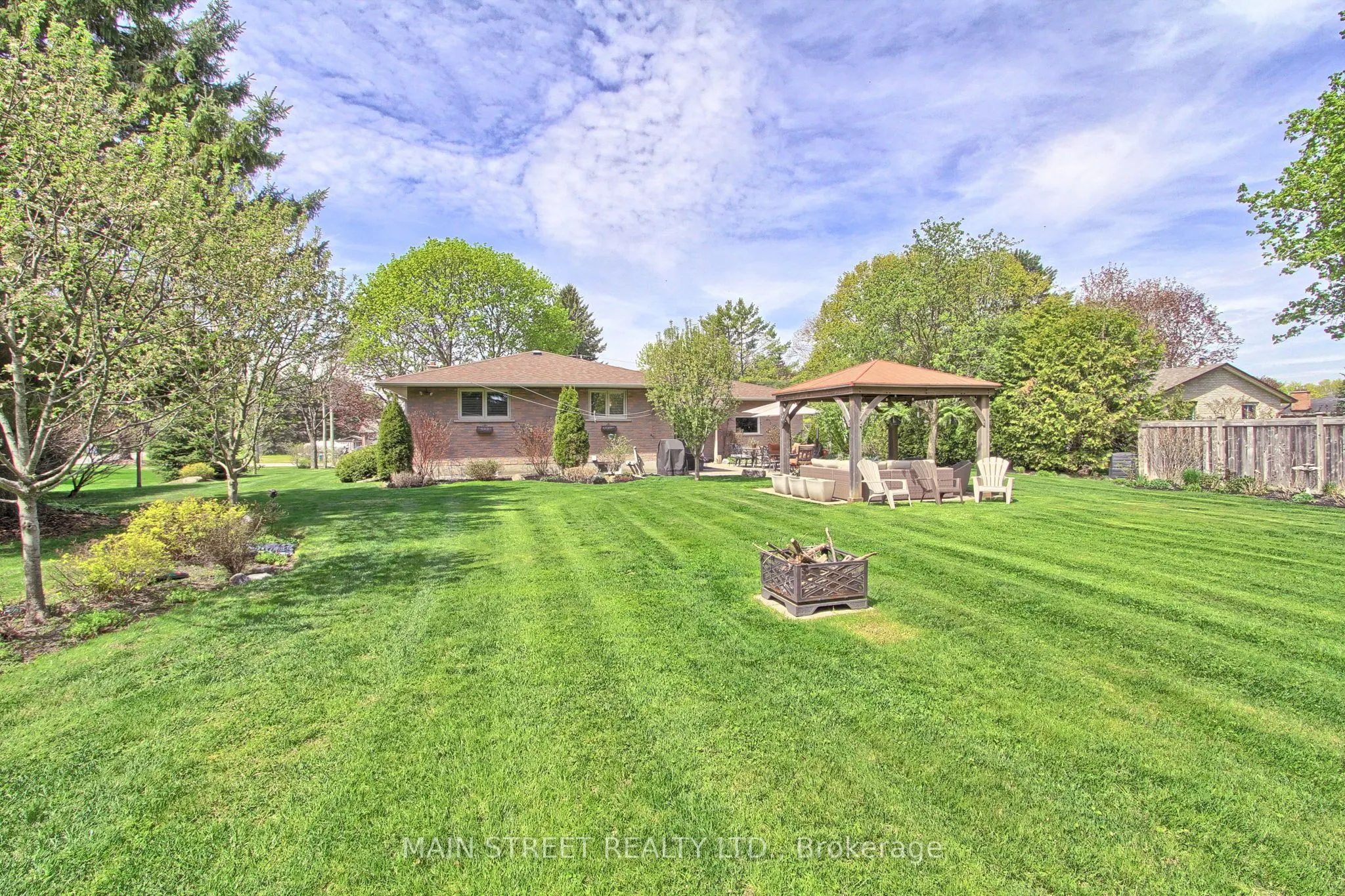 3839 Front Street